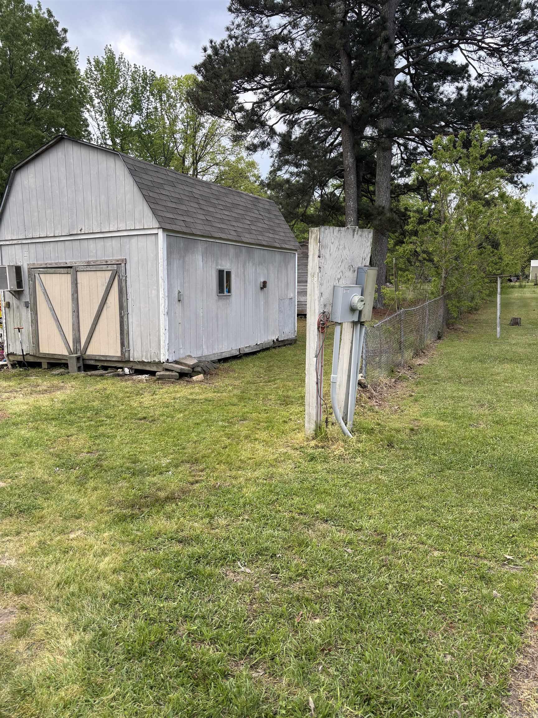 199  Hardin reed rd  White Hall, AR