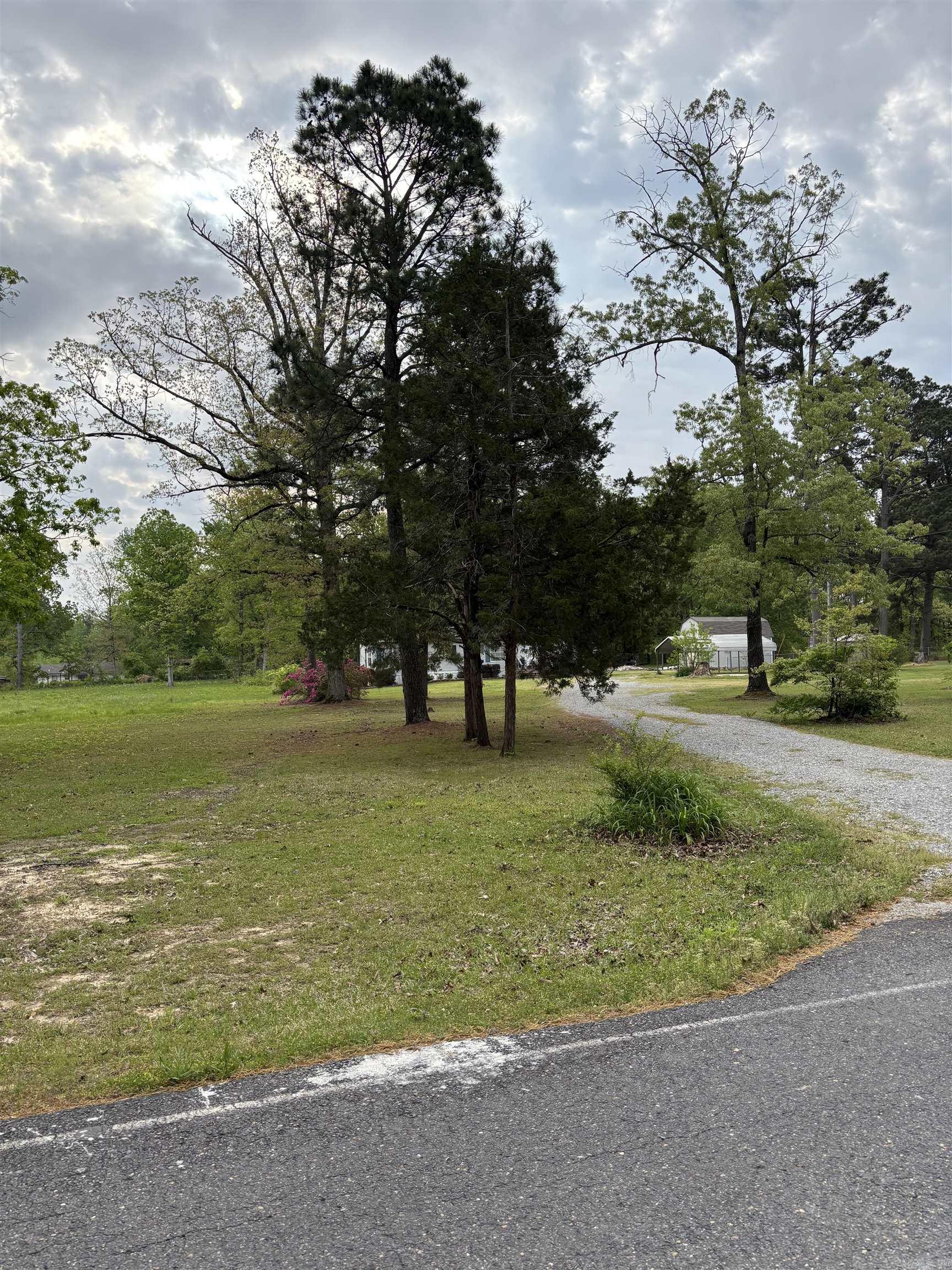 199  Hardin reed rd  White Hall, AR