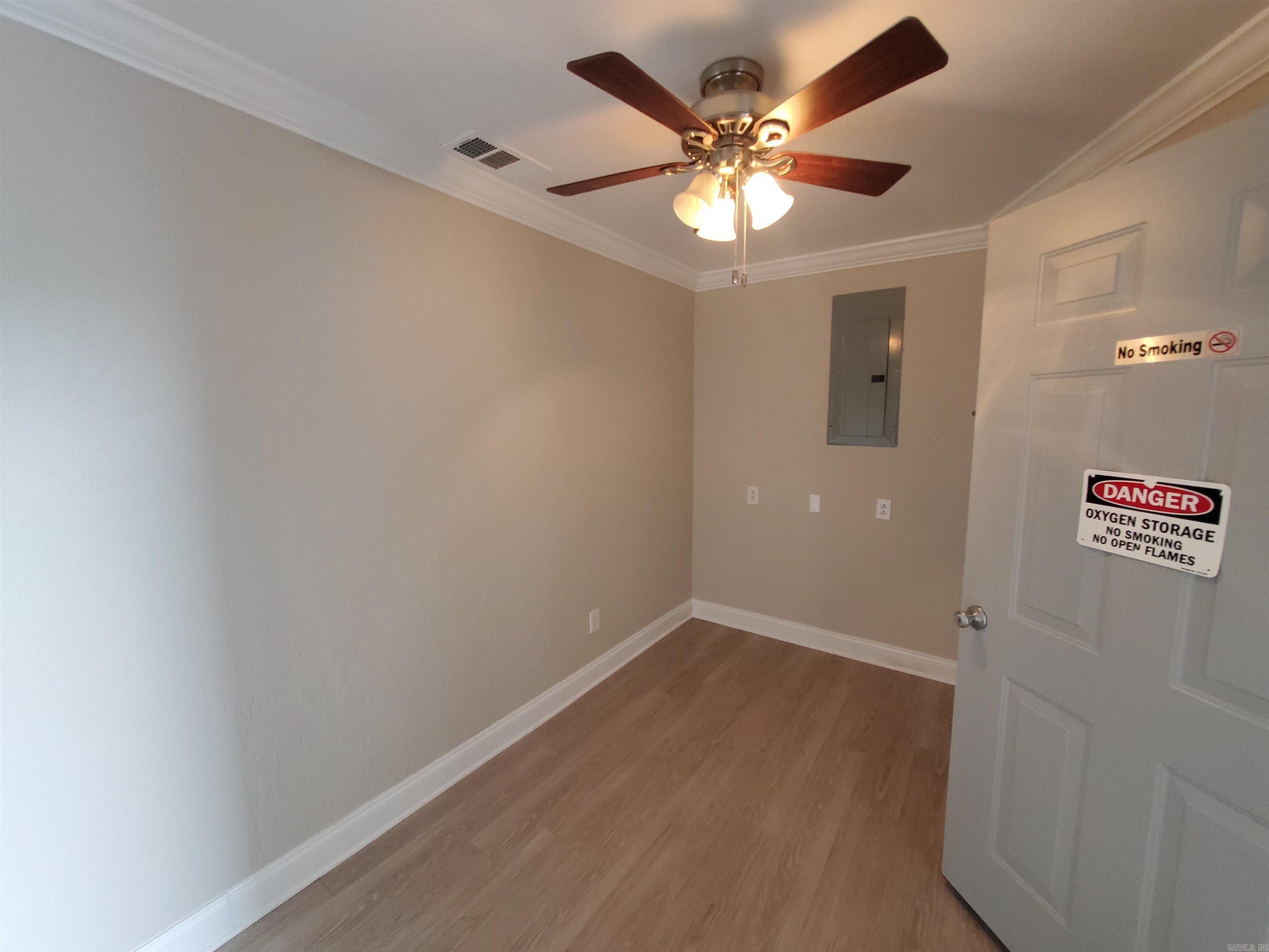 1311 E Main  Piggott, AR