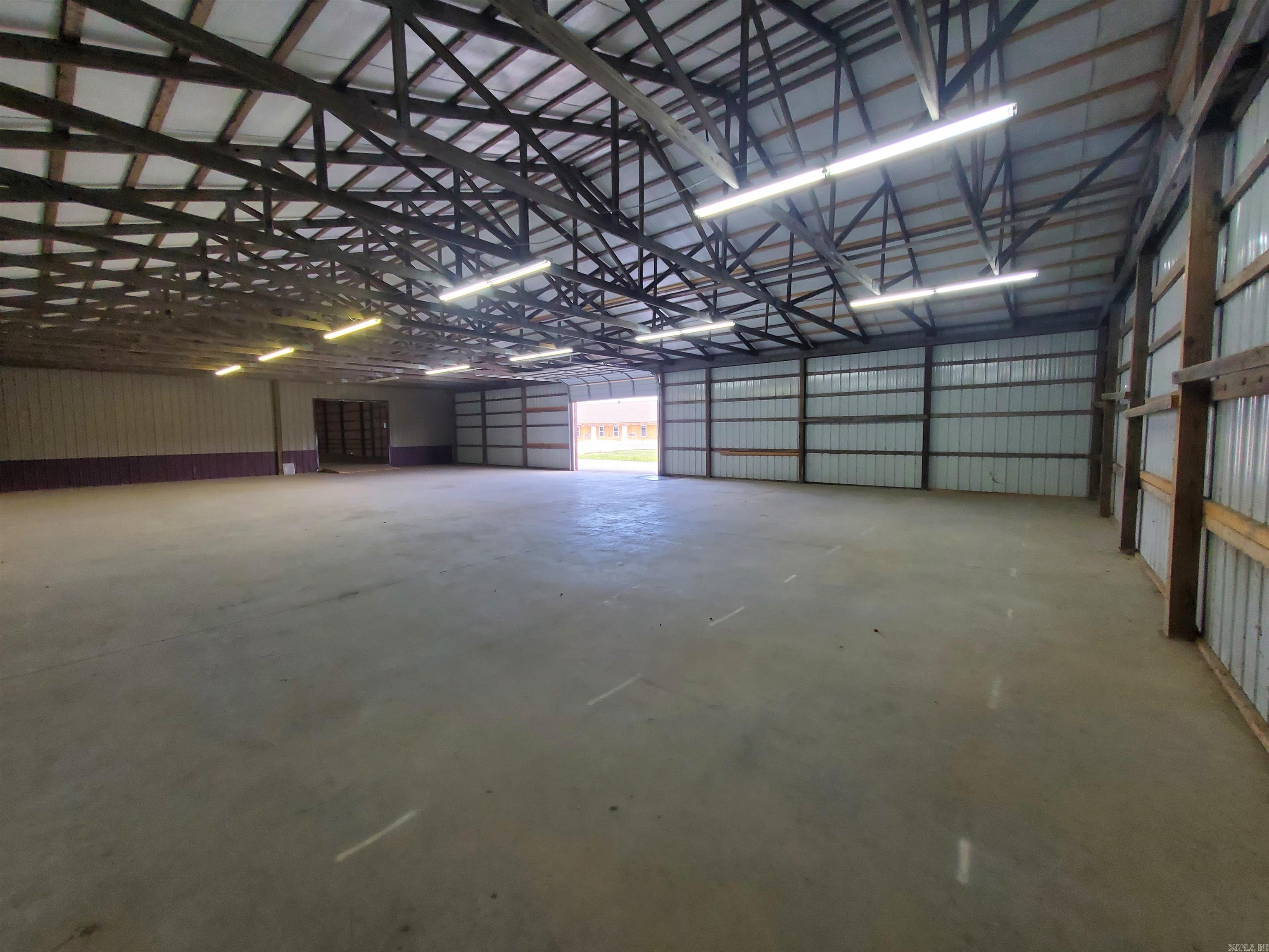 1311 E Main  Piggott, AR