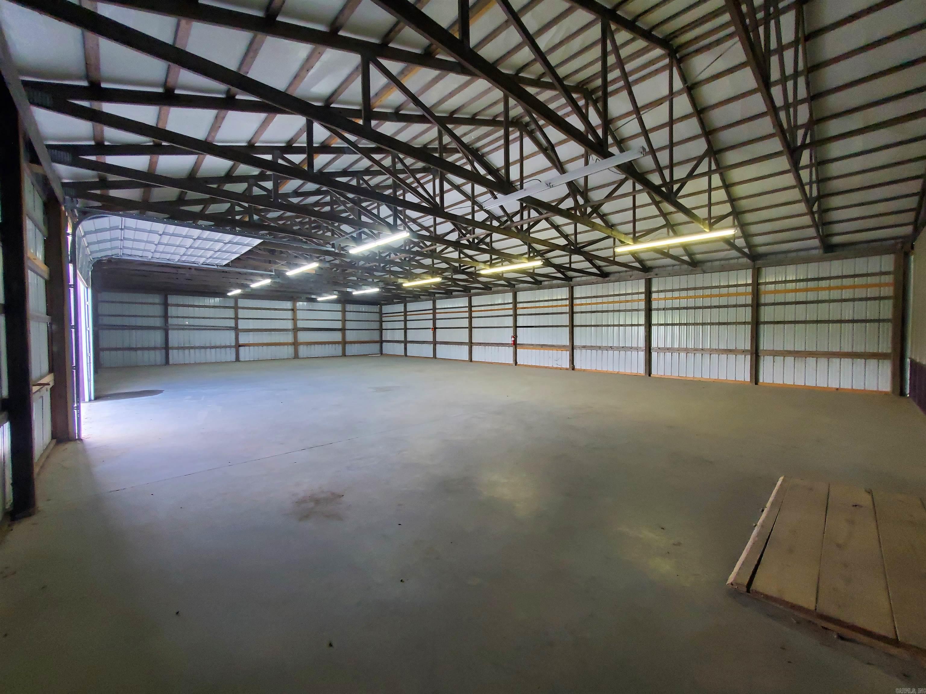 1311 E Main  Piggott, AR