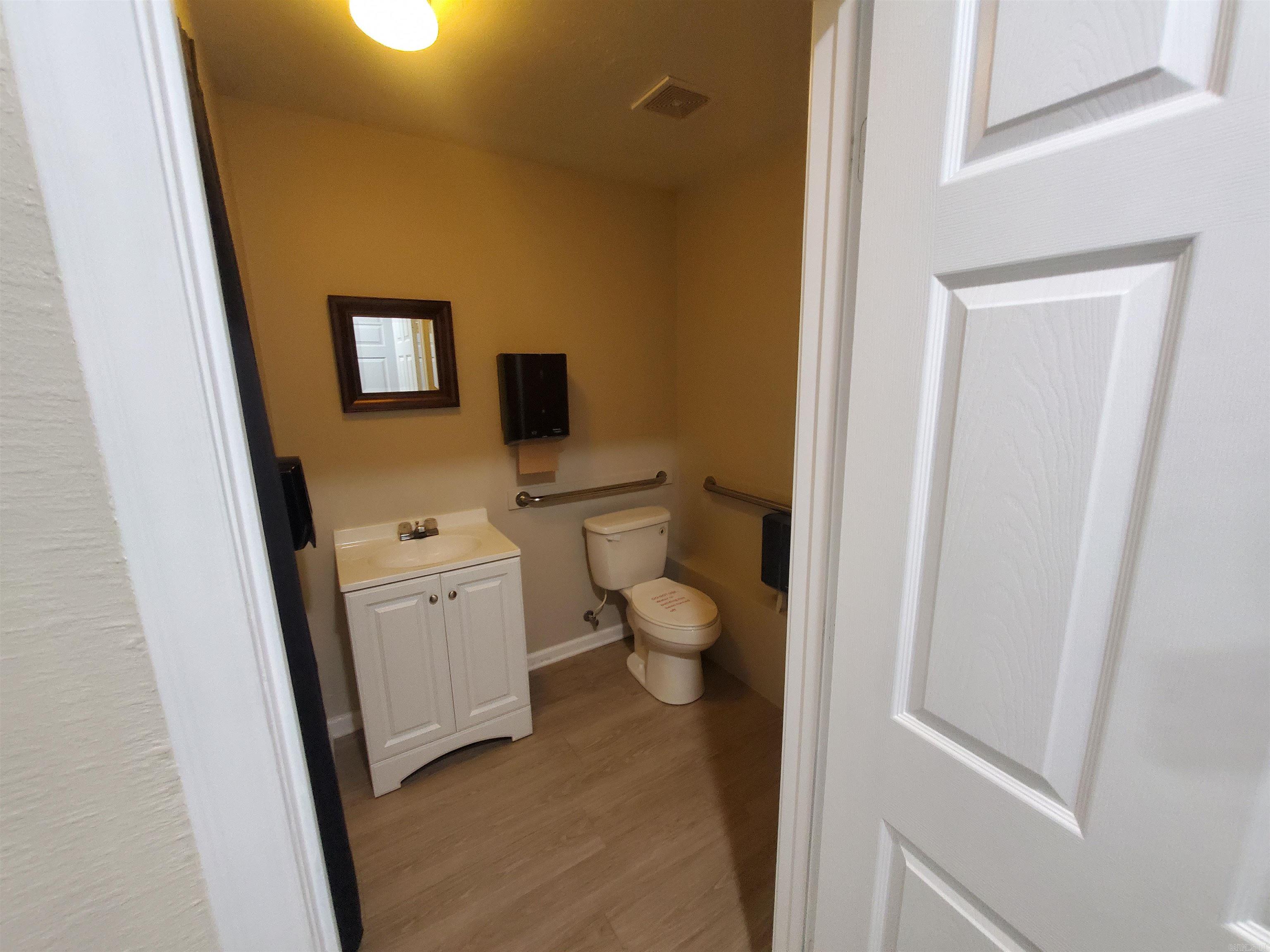1311 E Main  Piggott, AR
