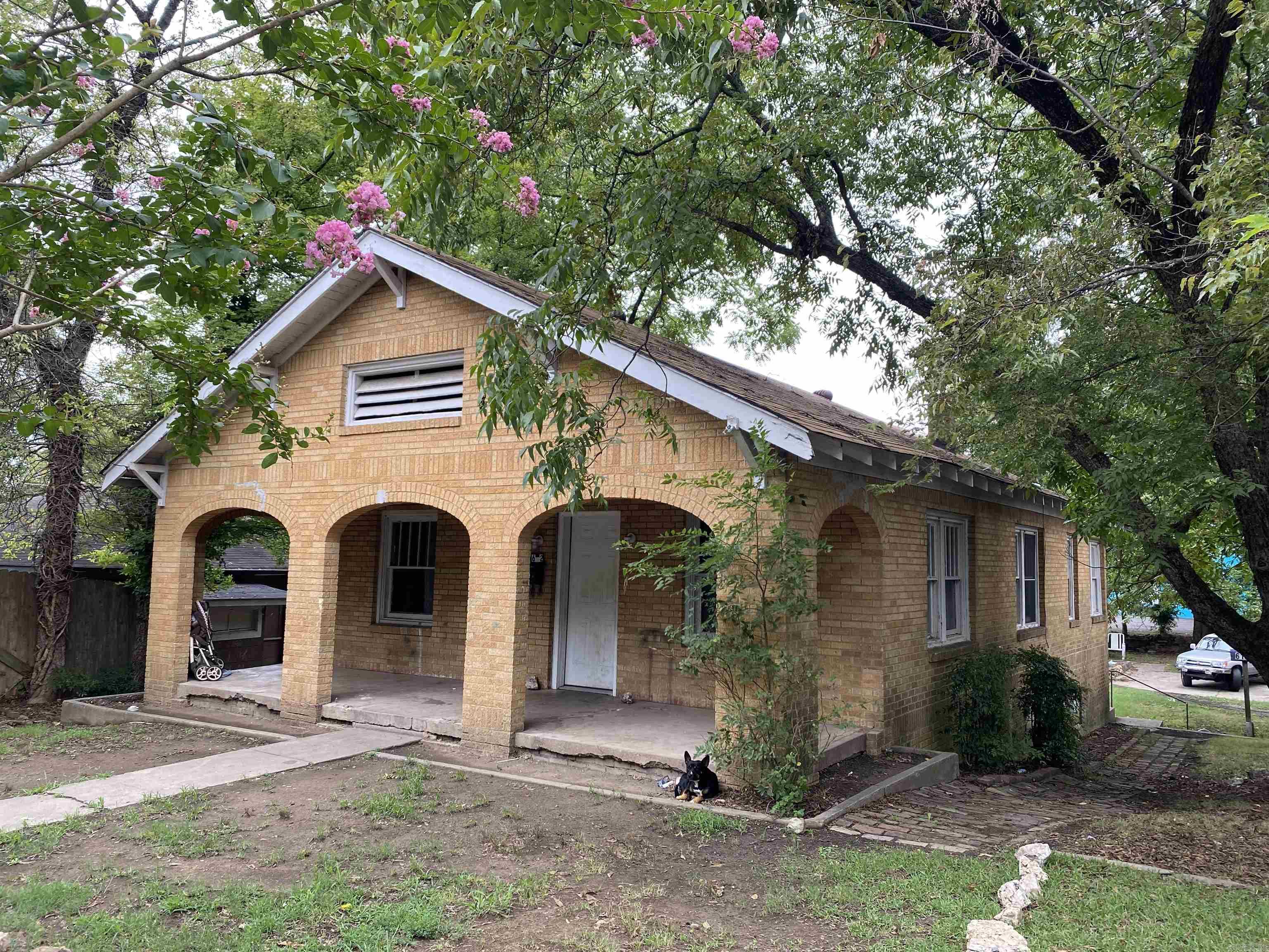 612-614  Oakcliff  Hot Springs, AR