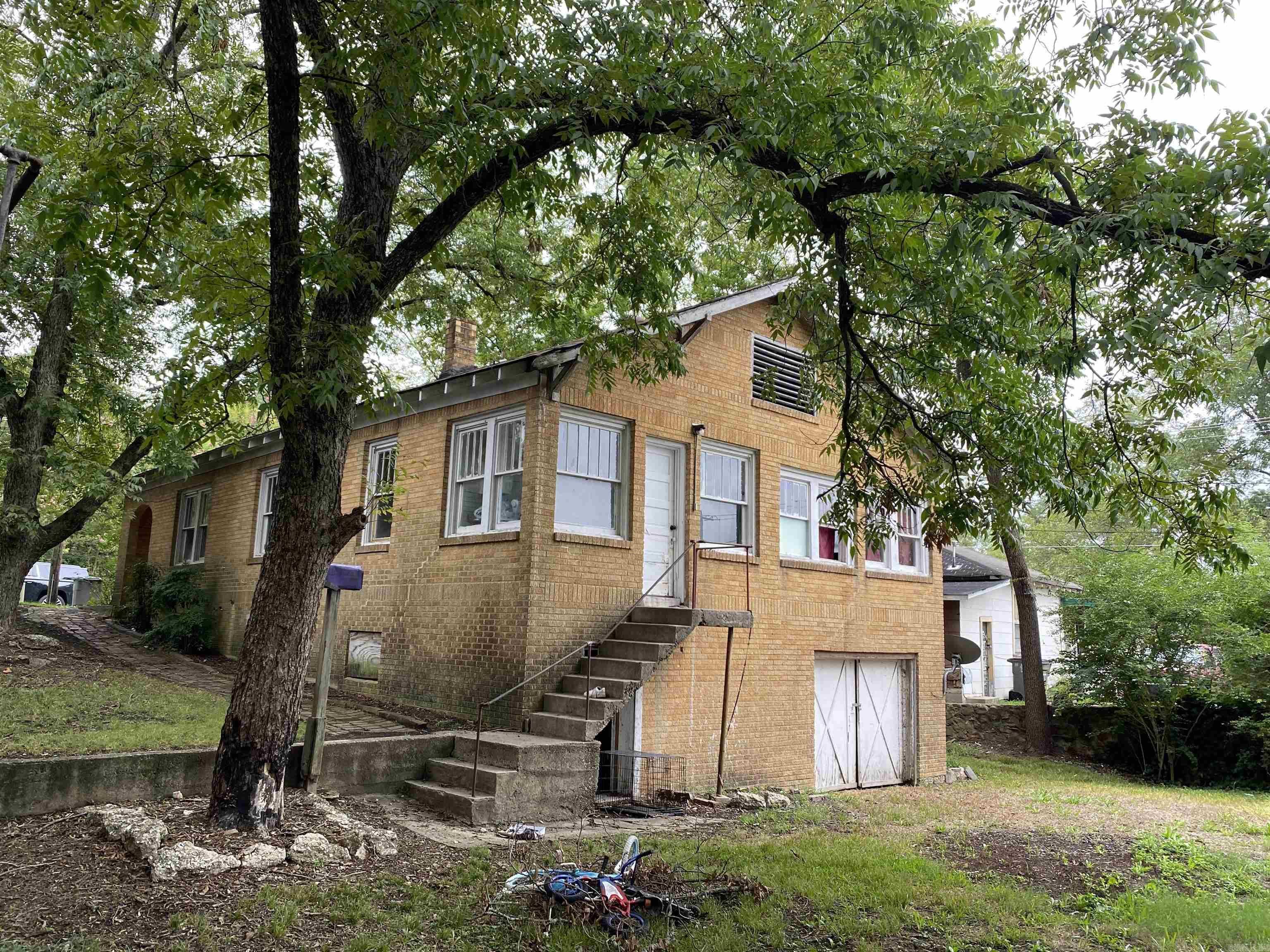 612-614  Oakcliff  Hot Springs, AR