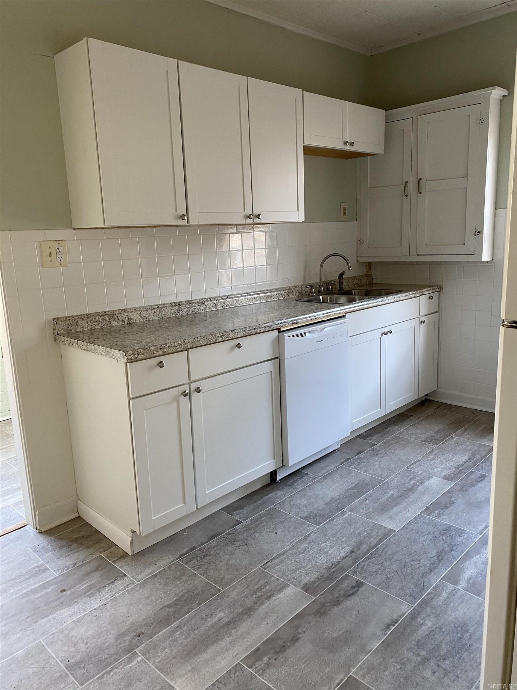 612-614  Oakcliff  Hot Springs, AR