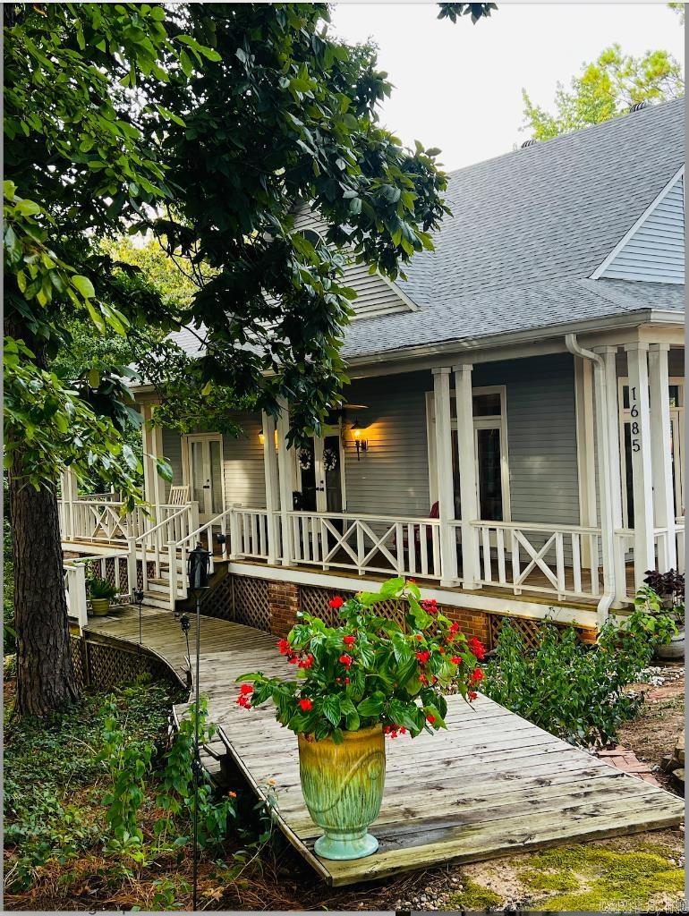 1685  Cook  Texarkana, AR