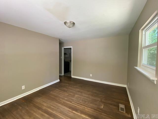 7406 S Twin Oaks  Little Rock, AR