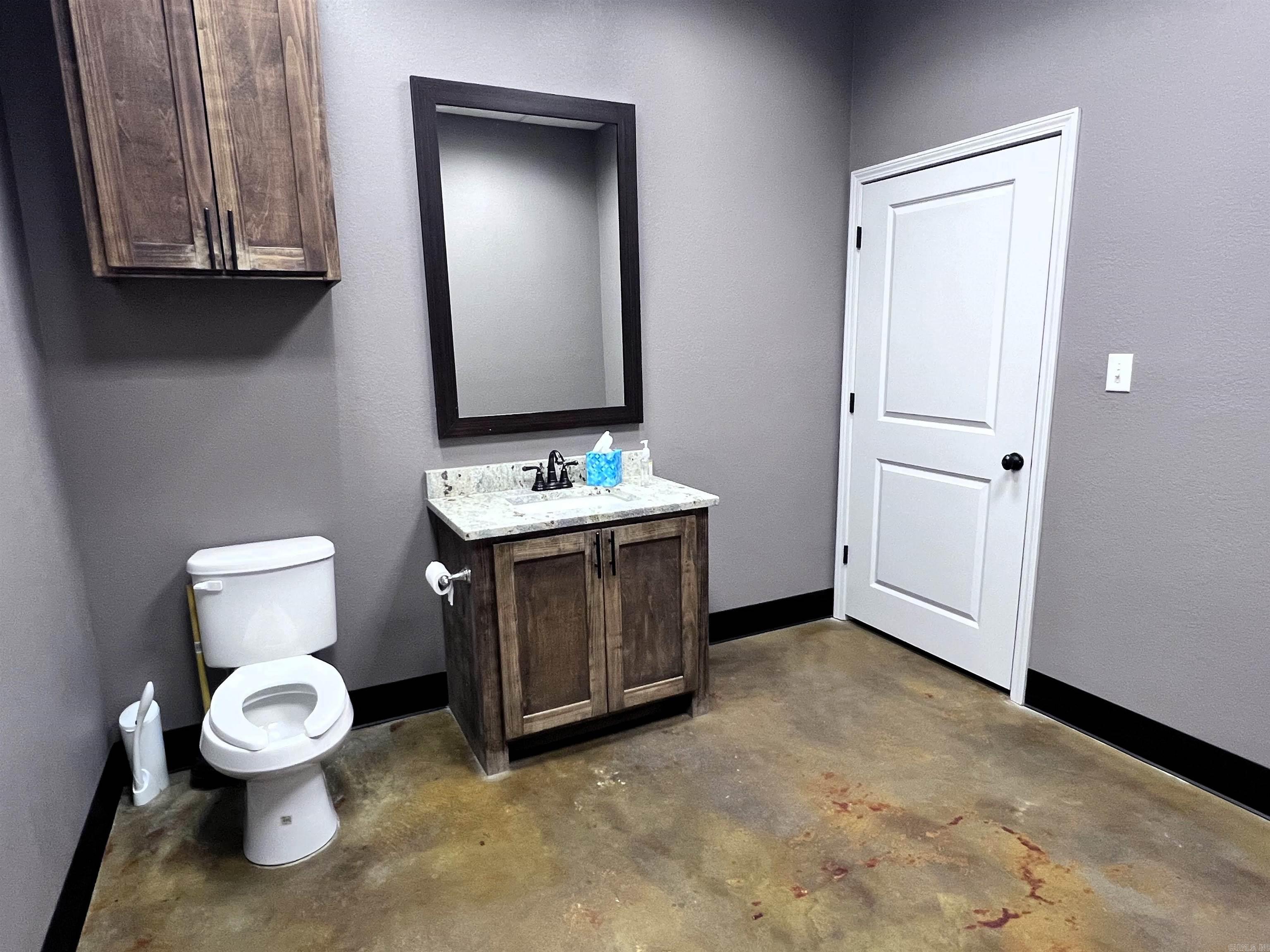 1633  Beebe Capps  Searcy, AR