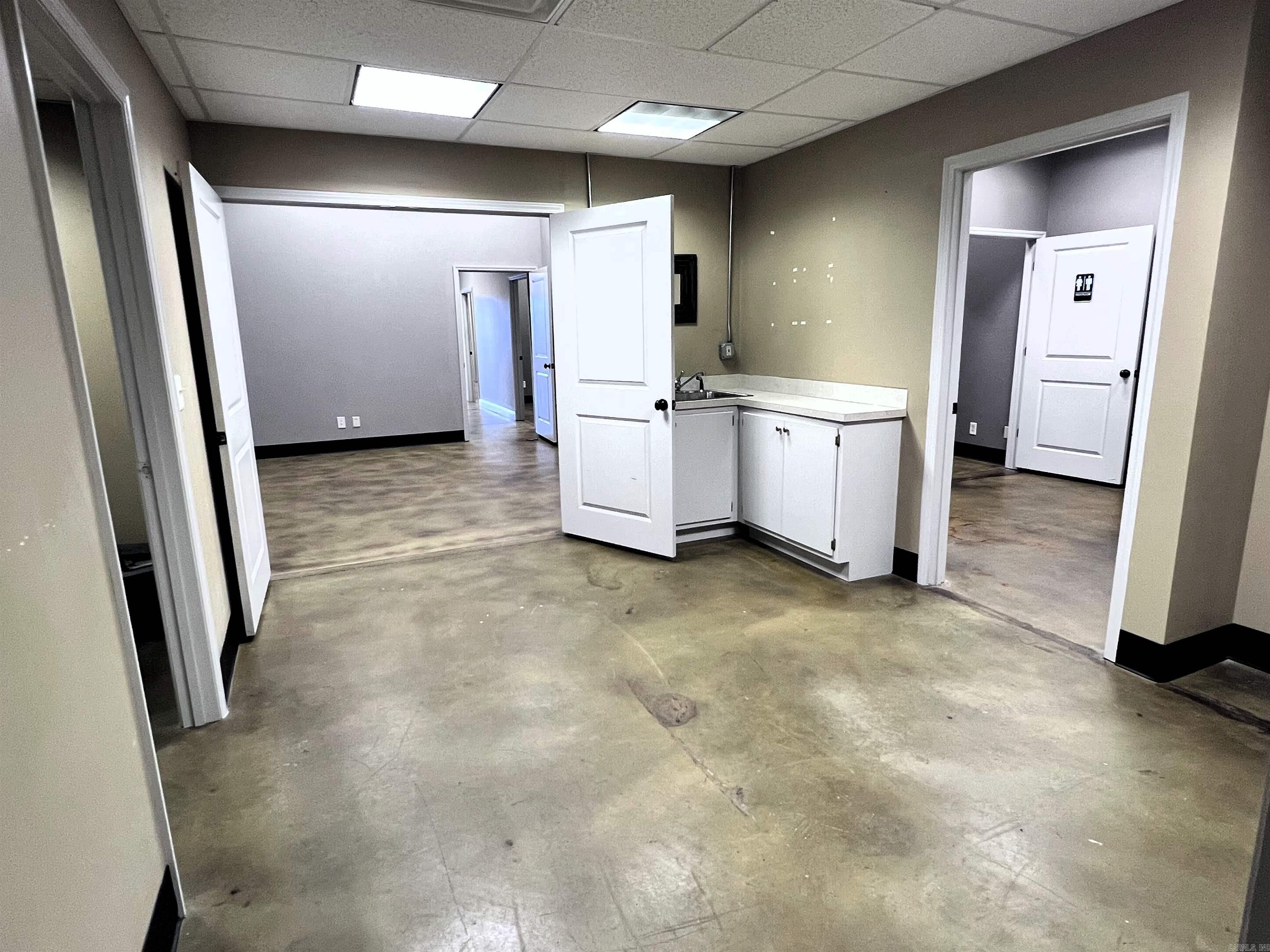 1633  Beebe Capps  Searcy, AR