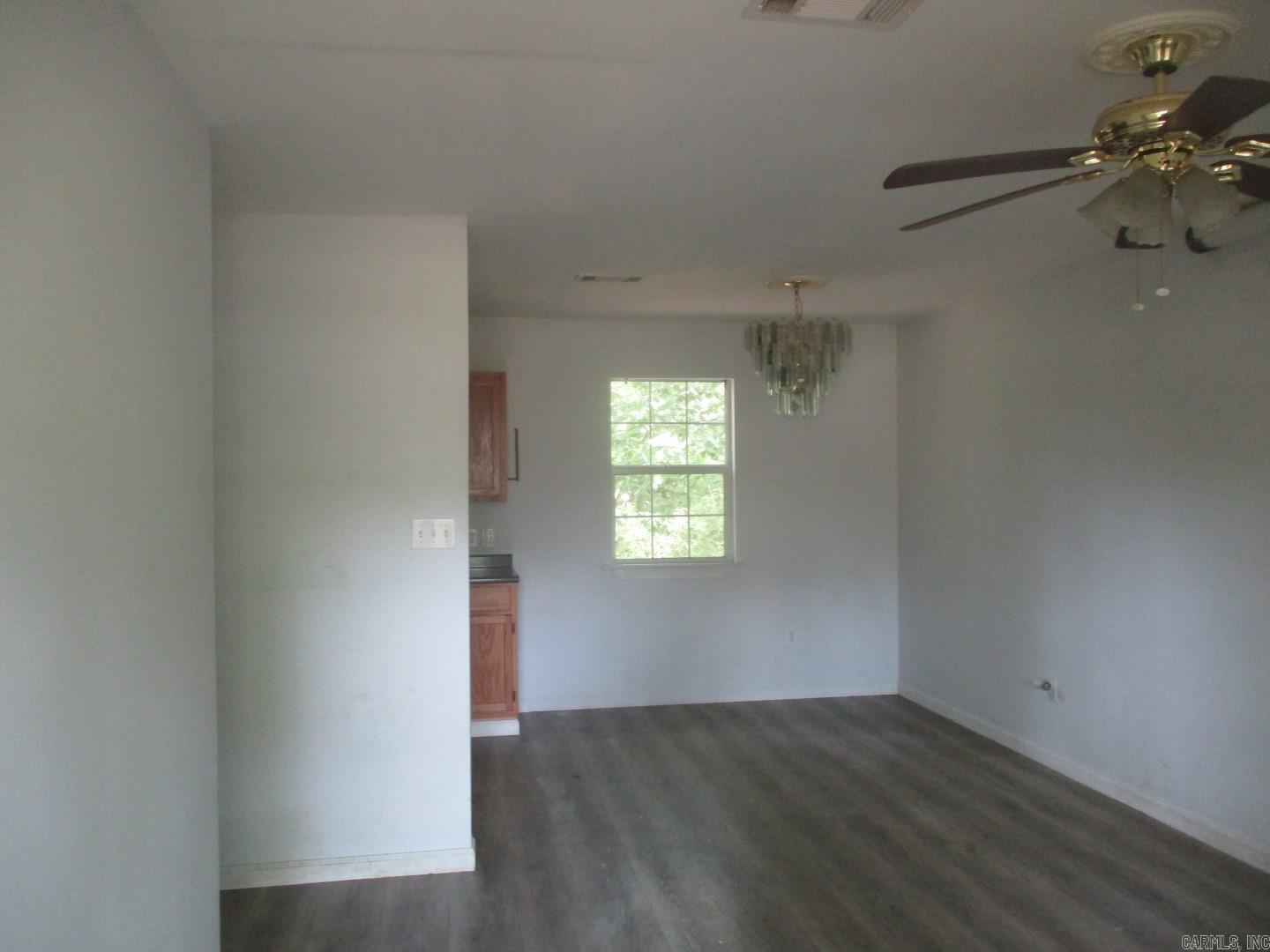 301  Little  White Hall, AR
