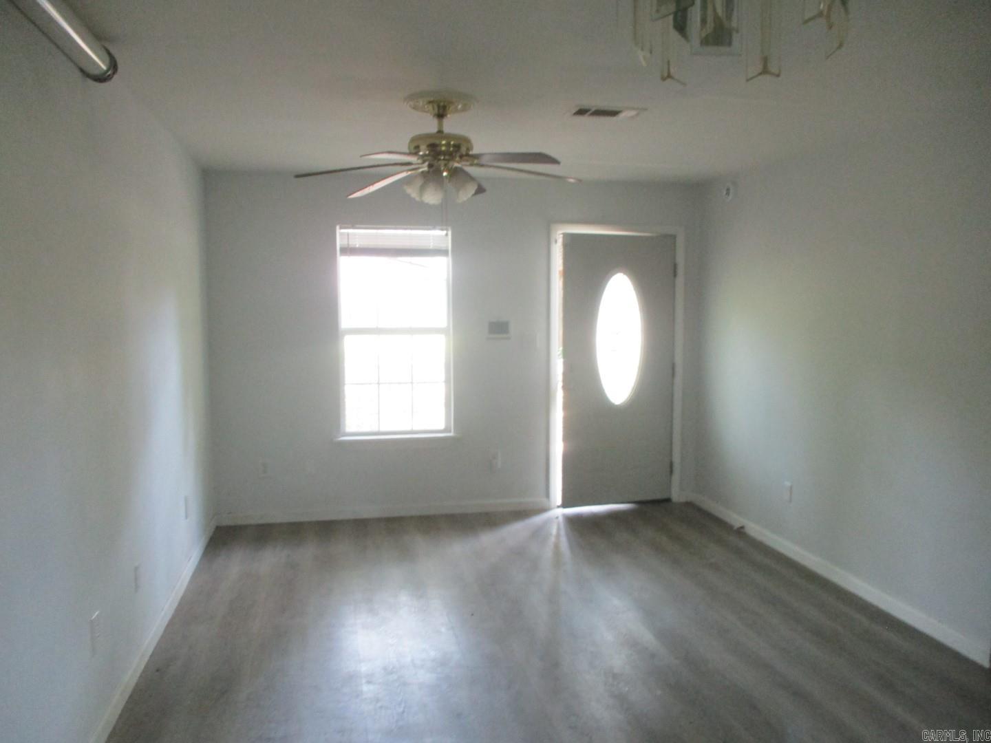 301  Little  White Hall, AR