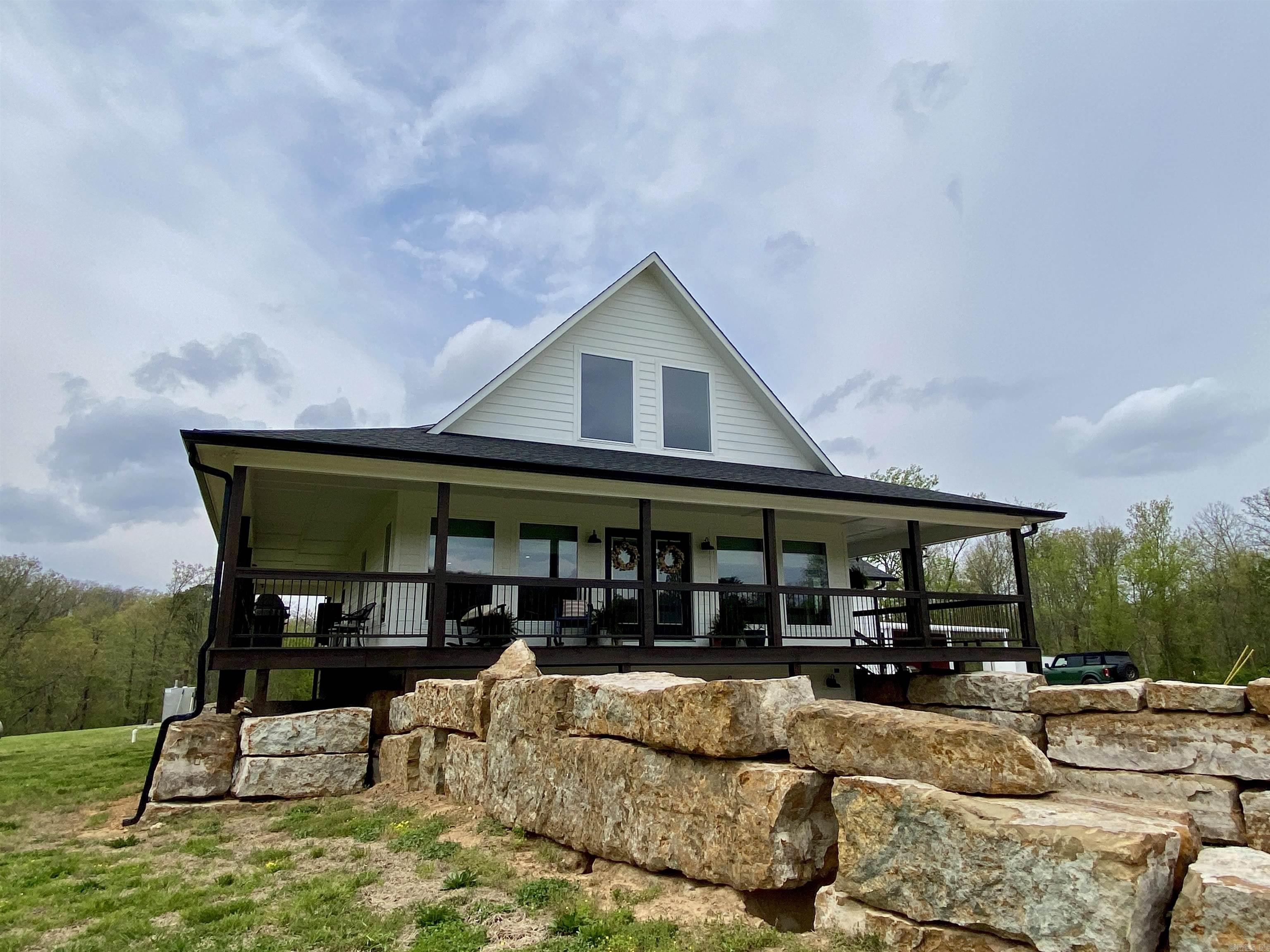 21956  Highway 21  Ozone, AR