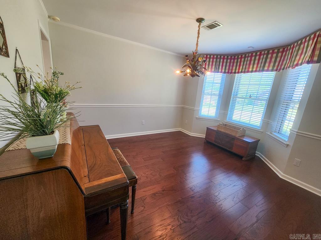 1 Cherry Laurel Court Little Rock, AR 72211