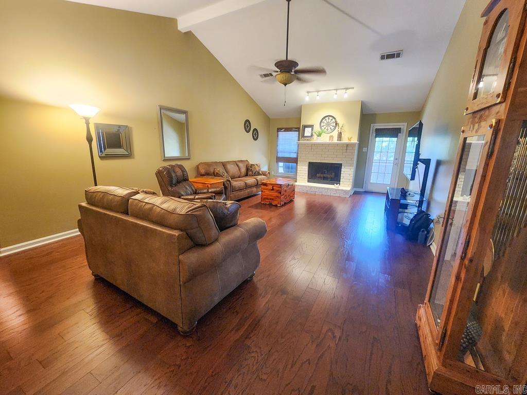 1 Cherry Laurel Court Little Rock, AR 72211