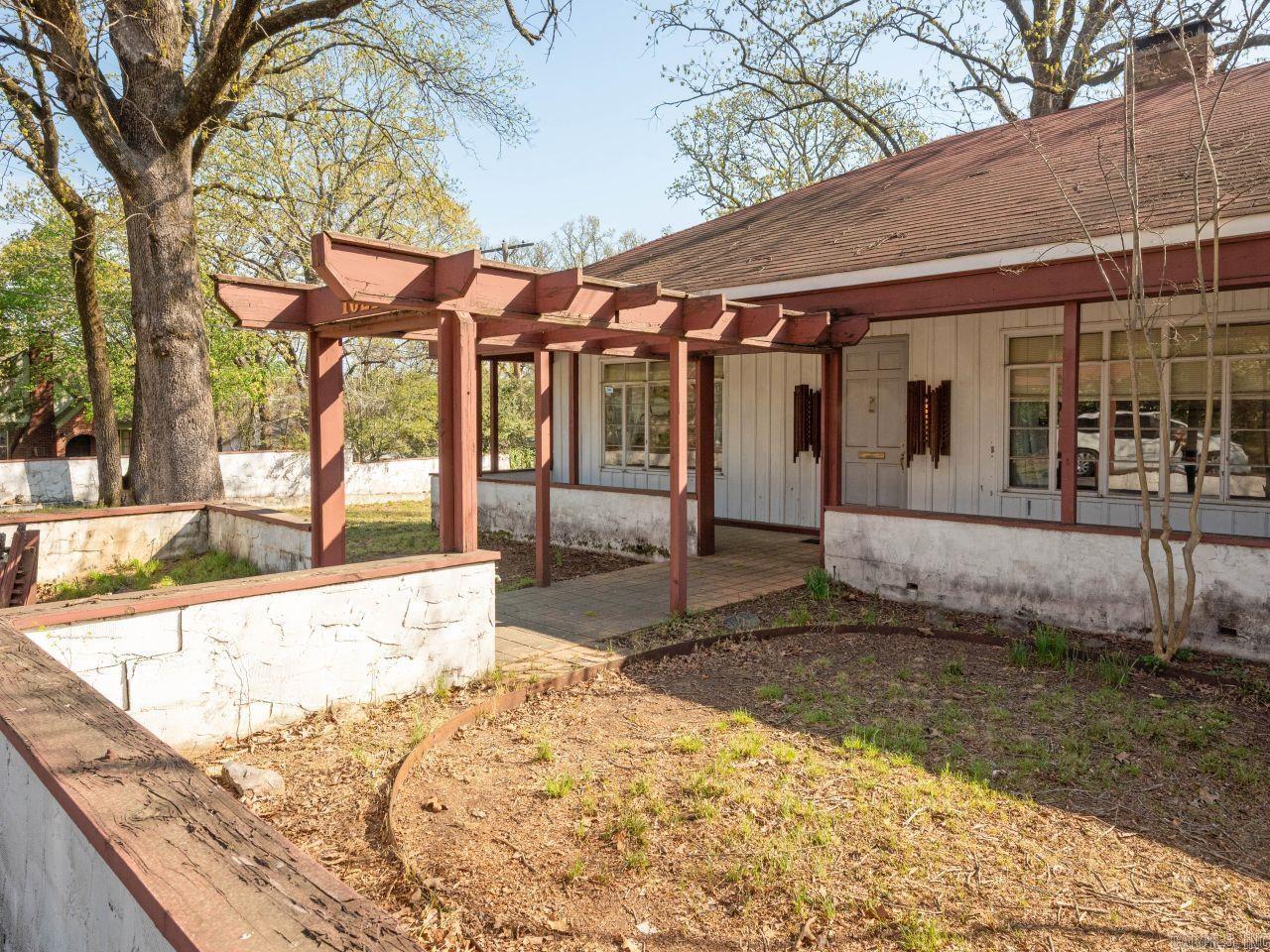 1021 N Ash  Little Rock, AR