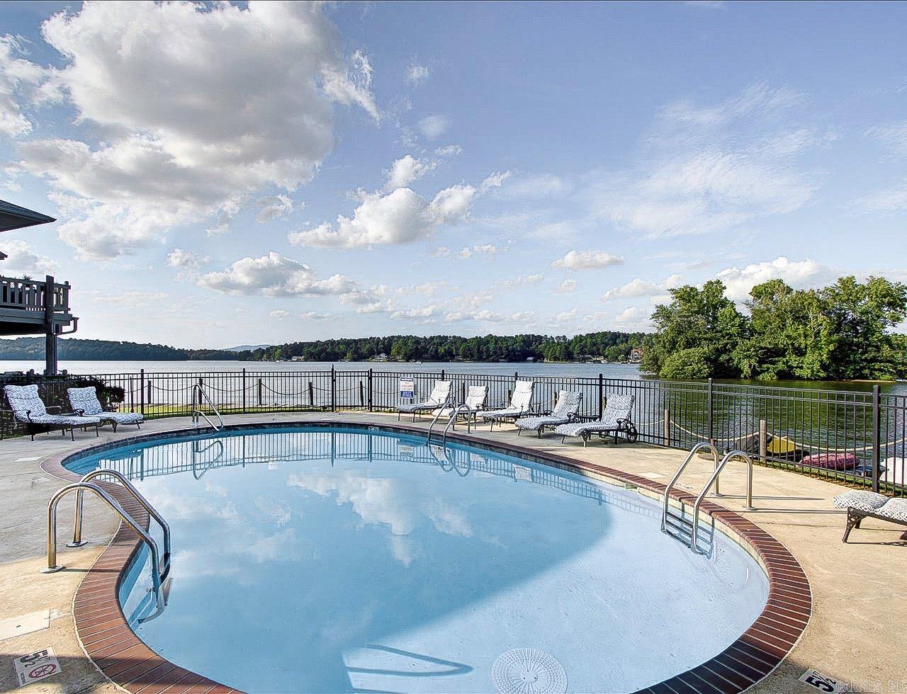 400 Farr Shores Dr Unit 15F Hot Springs, AR 71913