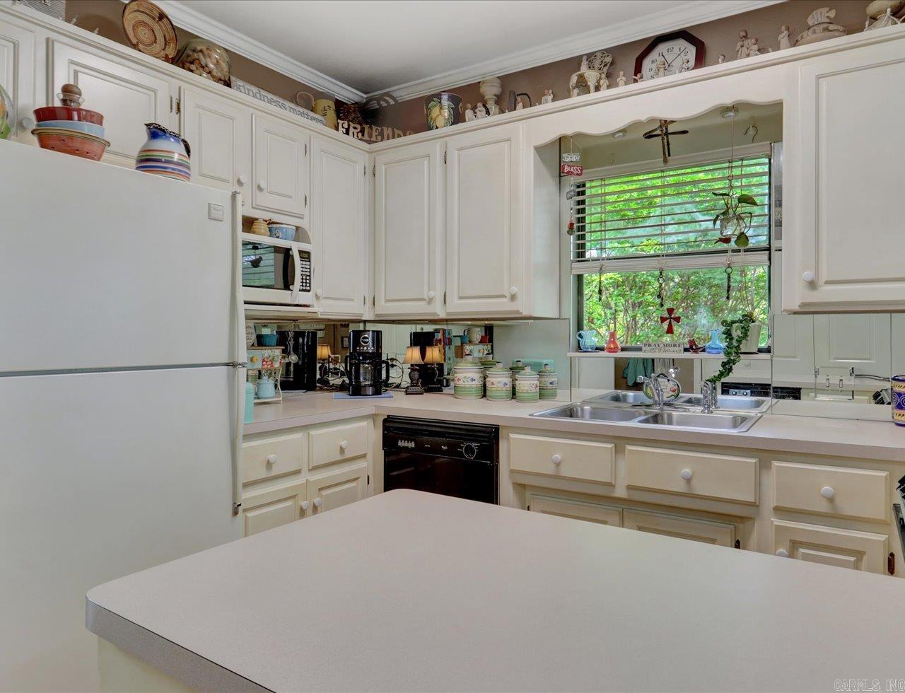 400 Farr Shores Dr Unit 15F Hot Springs, AR 71913