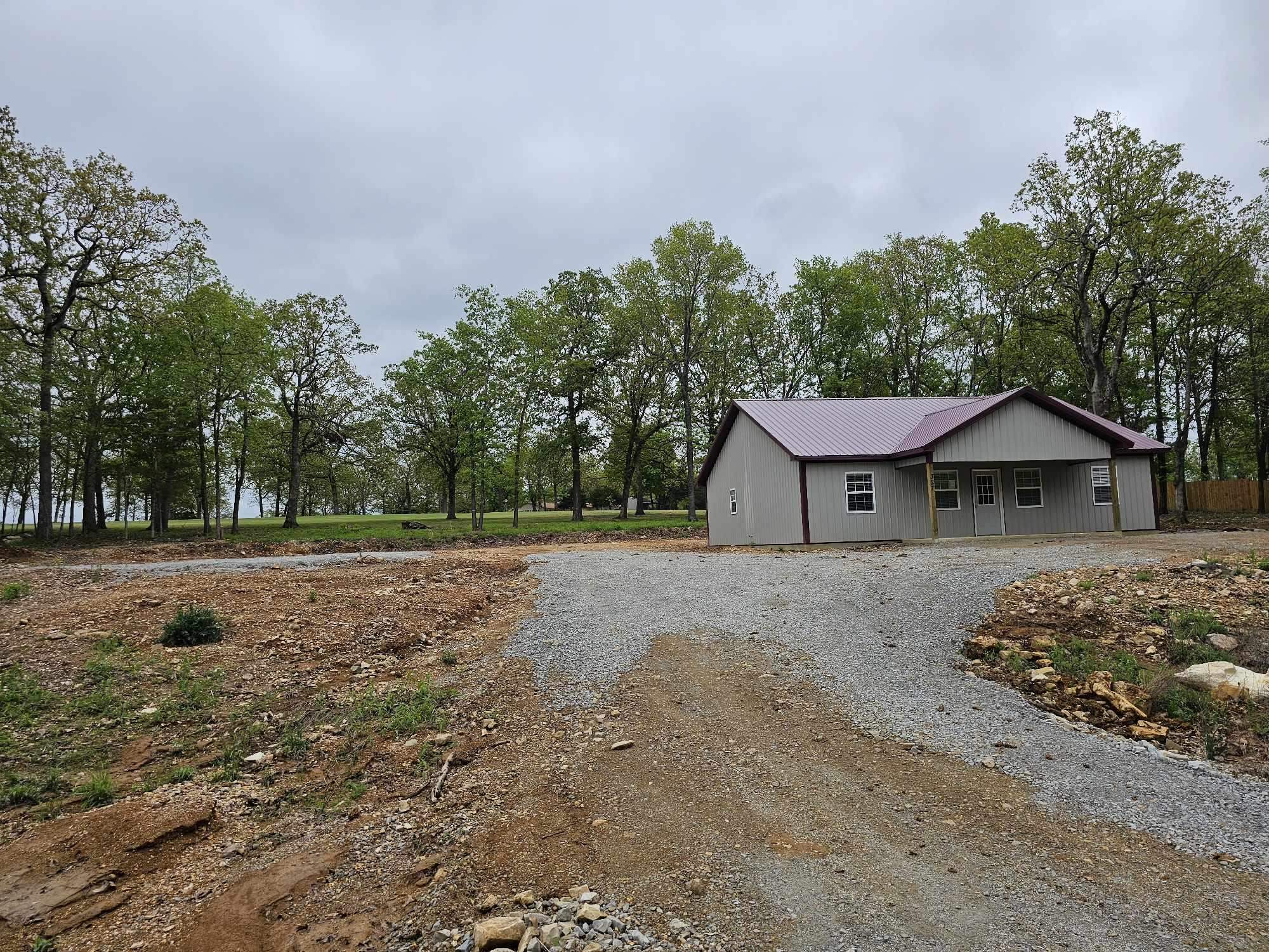 327 W Green Valley  Horseshoe Bend, AR