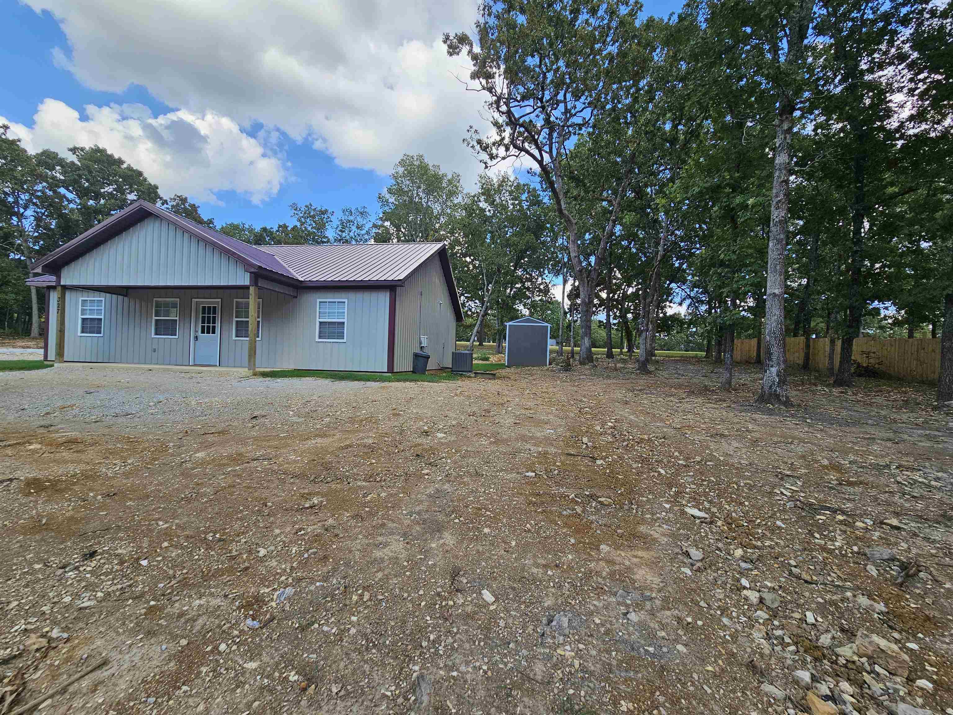 327 W Green Valley  Horseshoe Bend, AR