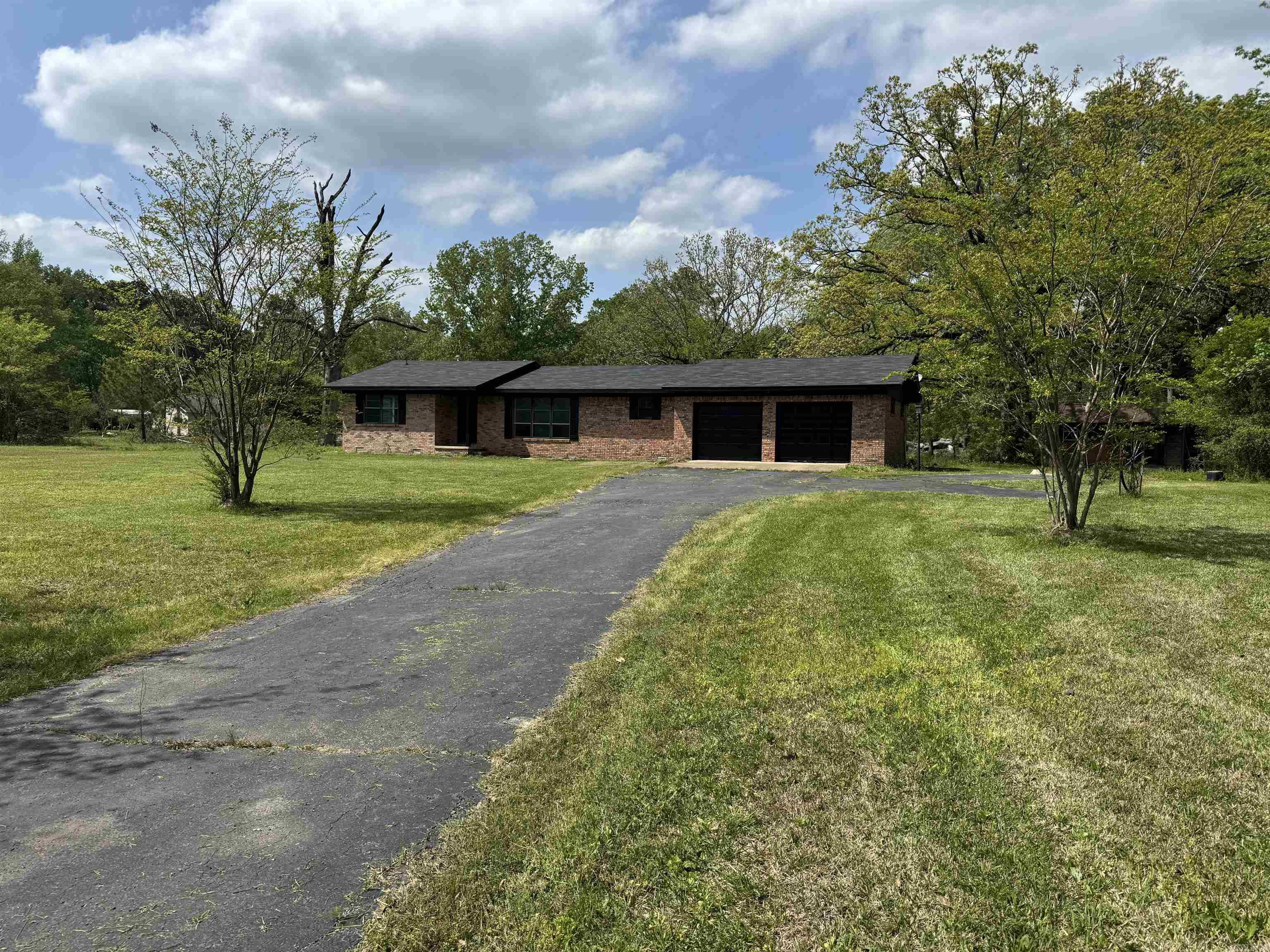 7123 S Highway 67  Gurdon, AR