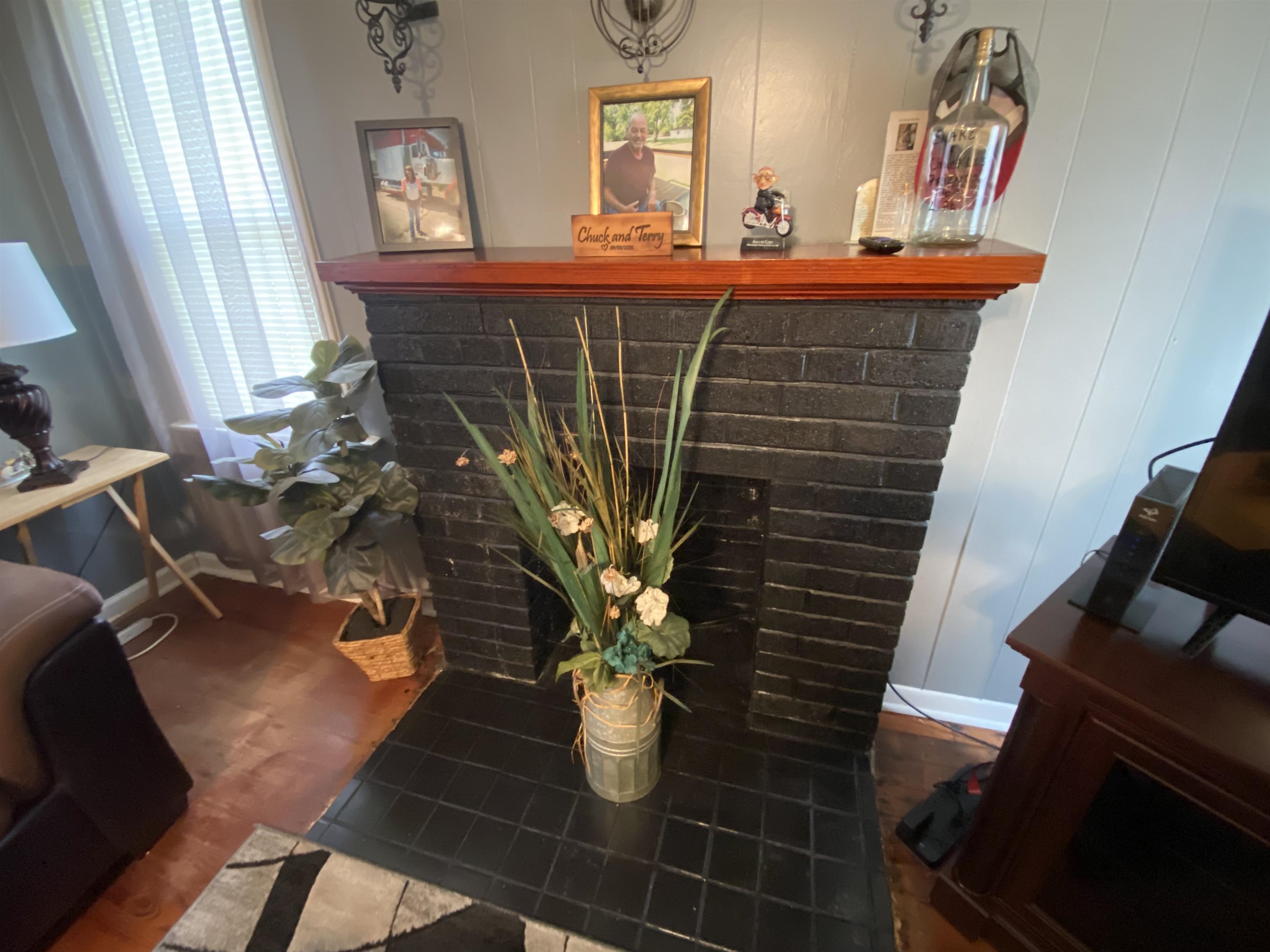 303 W 5th  Rector, AR