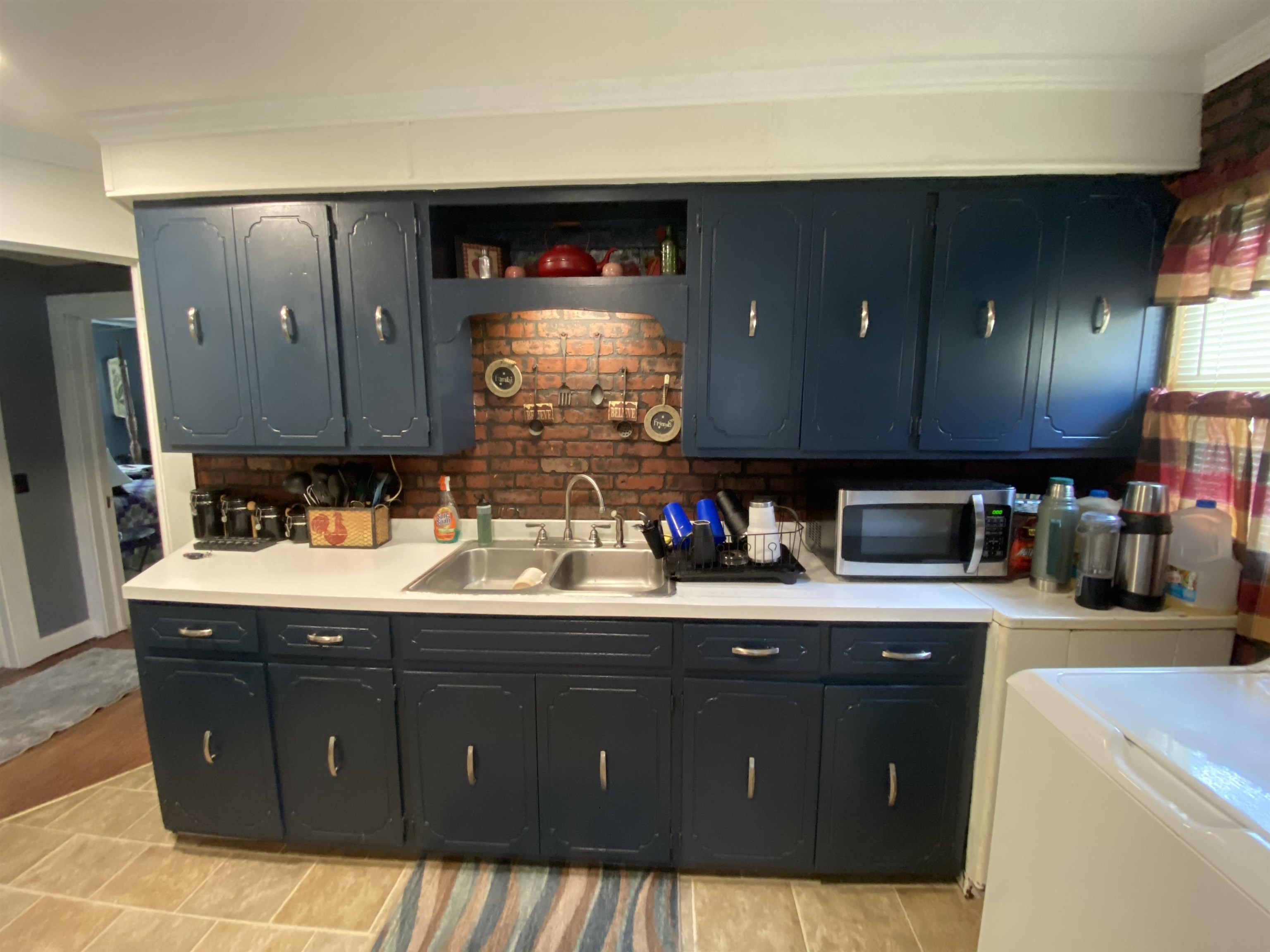 303 W 5th  Rector, AR