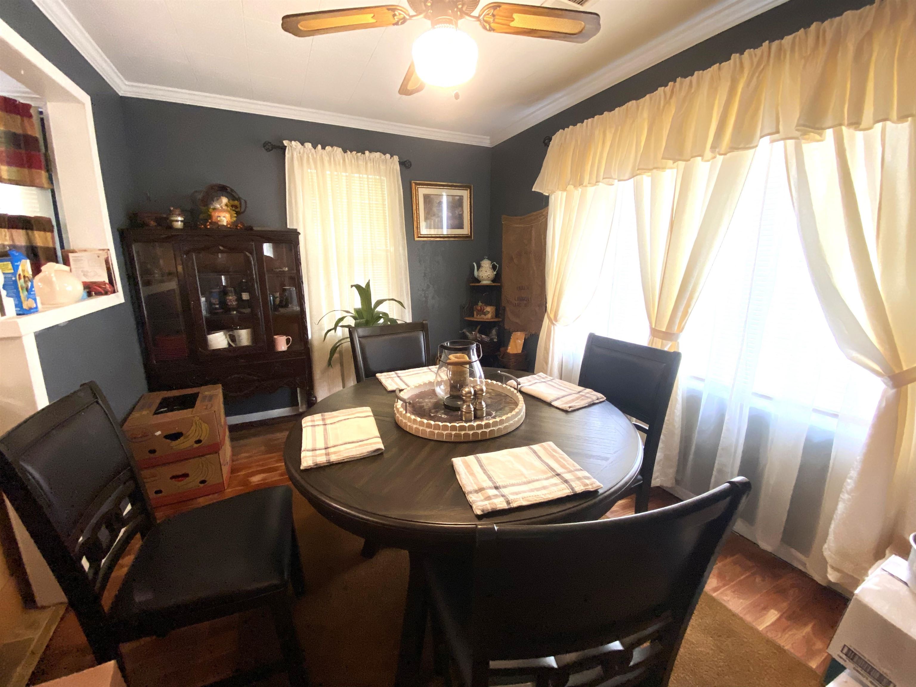 303 W 5th  Rector, AR