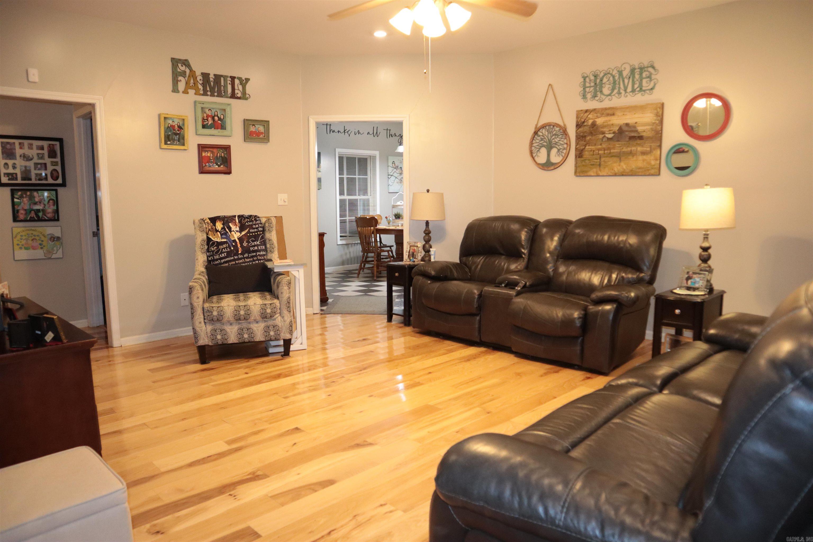 215  Greene 782 Rd.  Paragould, AR
