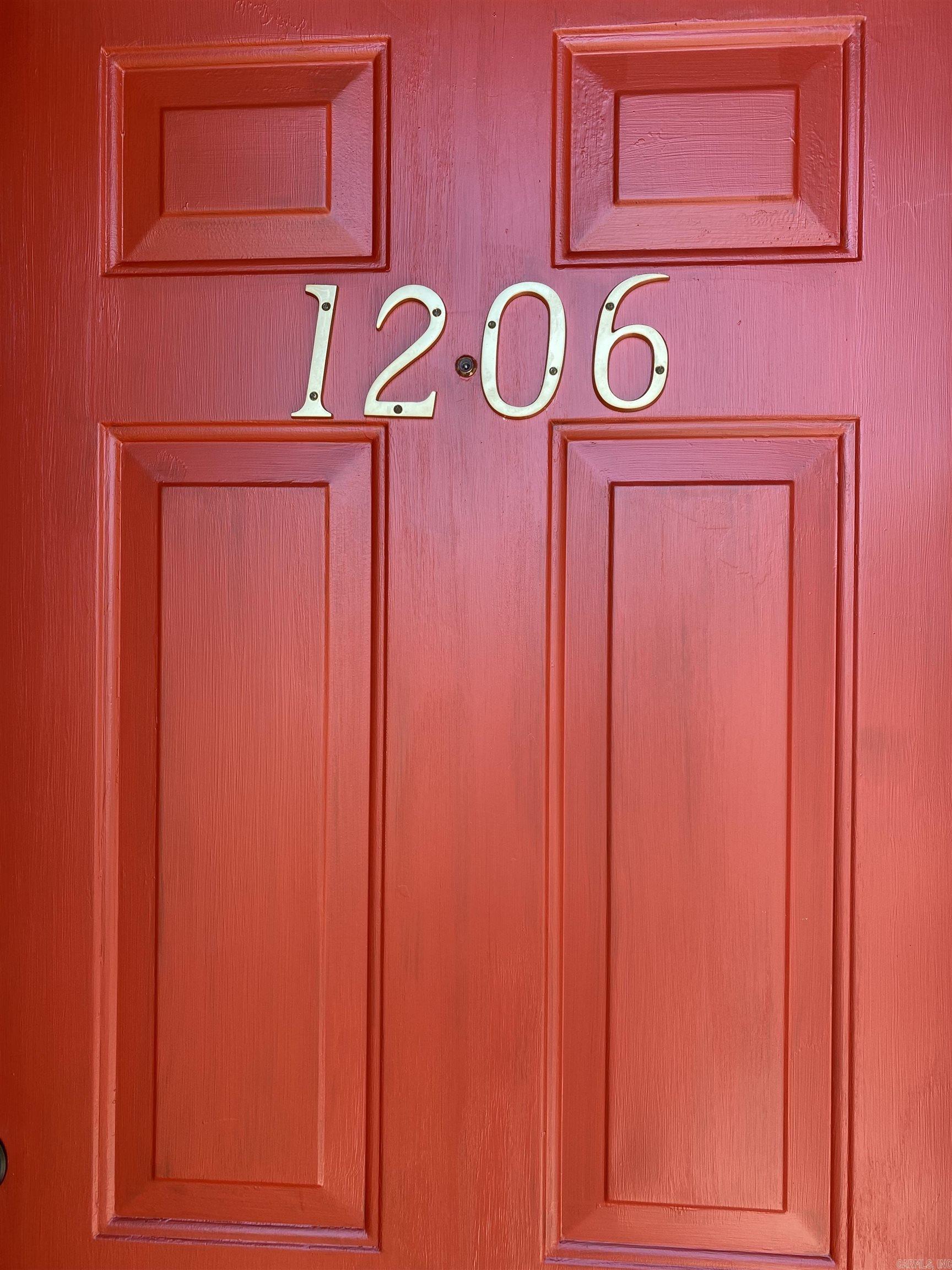 1808 W Main  Heber Springs, AR