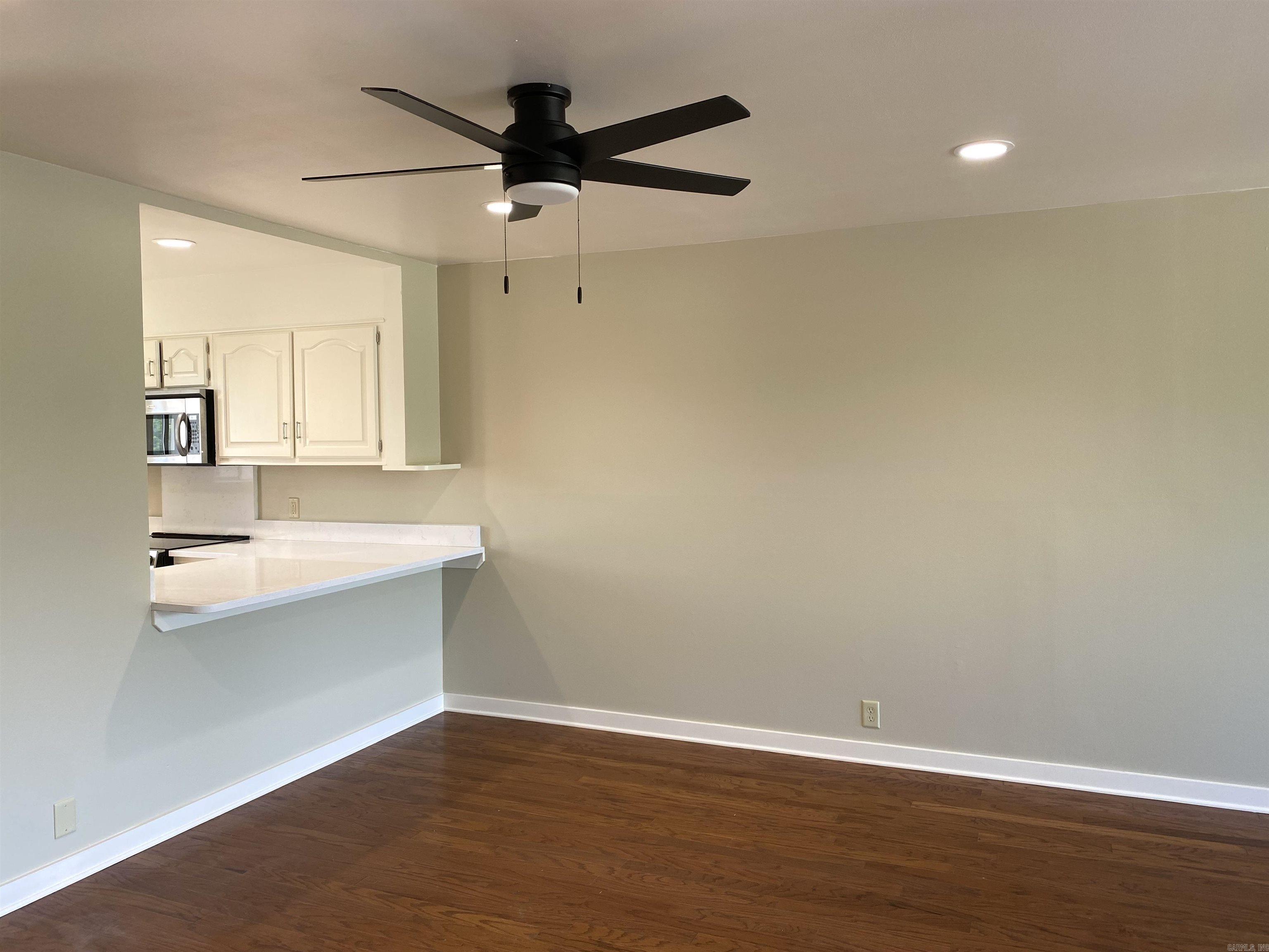 1808 W Main  Heber Springs, AR