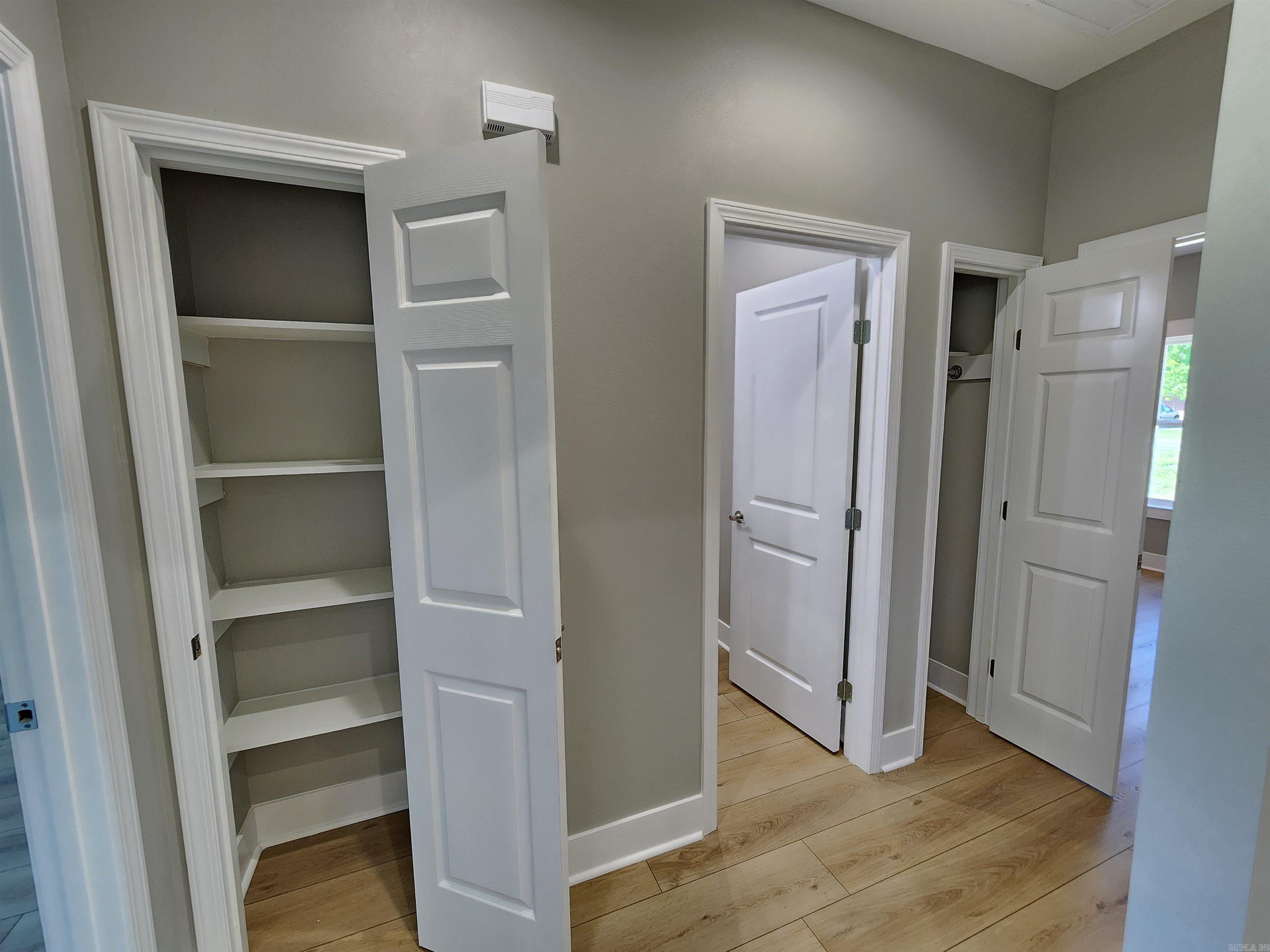 290  Walker  Higginson, AR