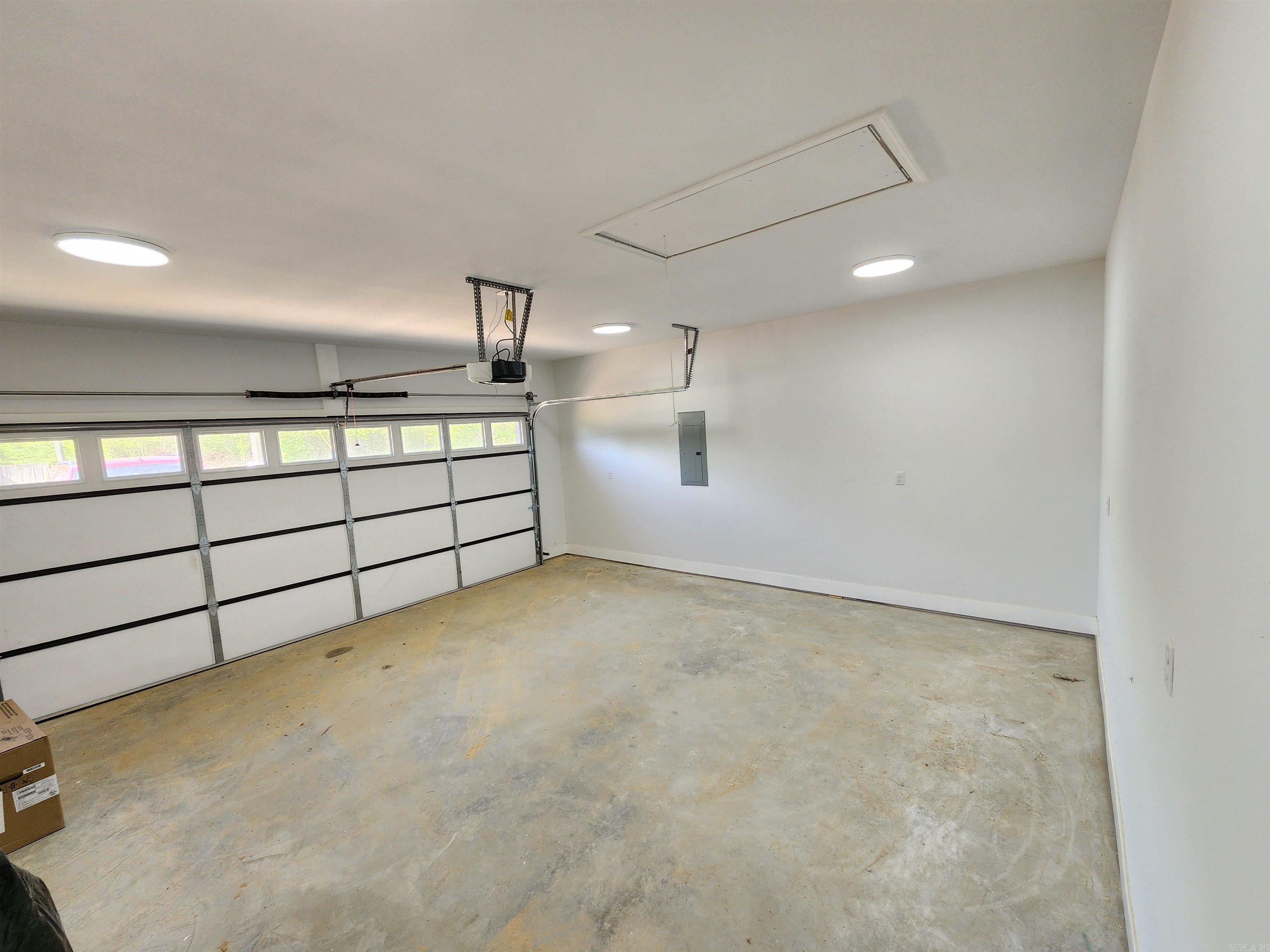 290  Walker  Higginson, AR