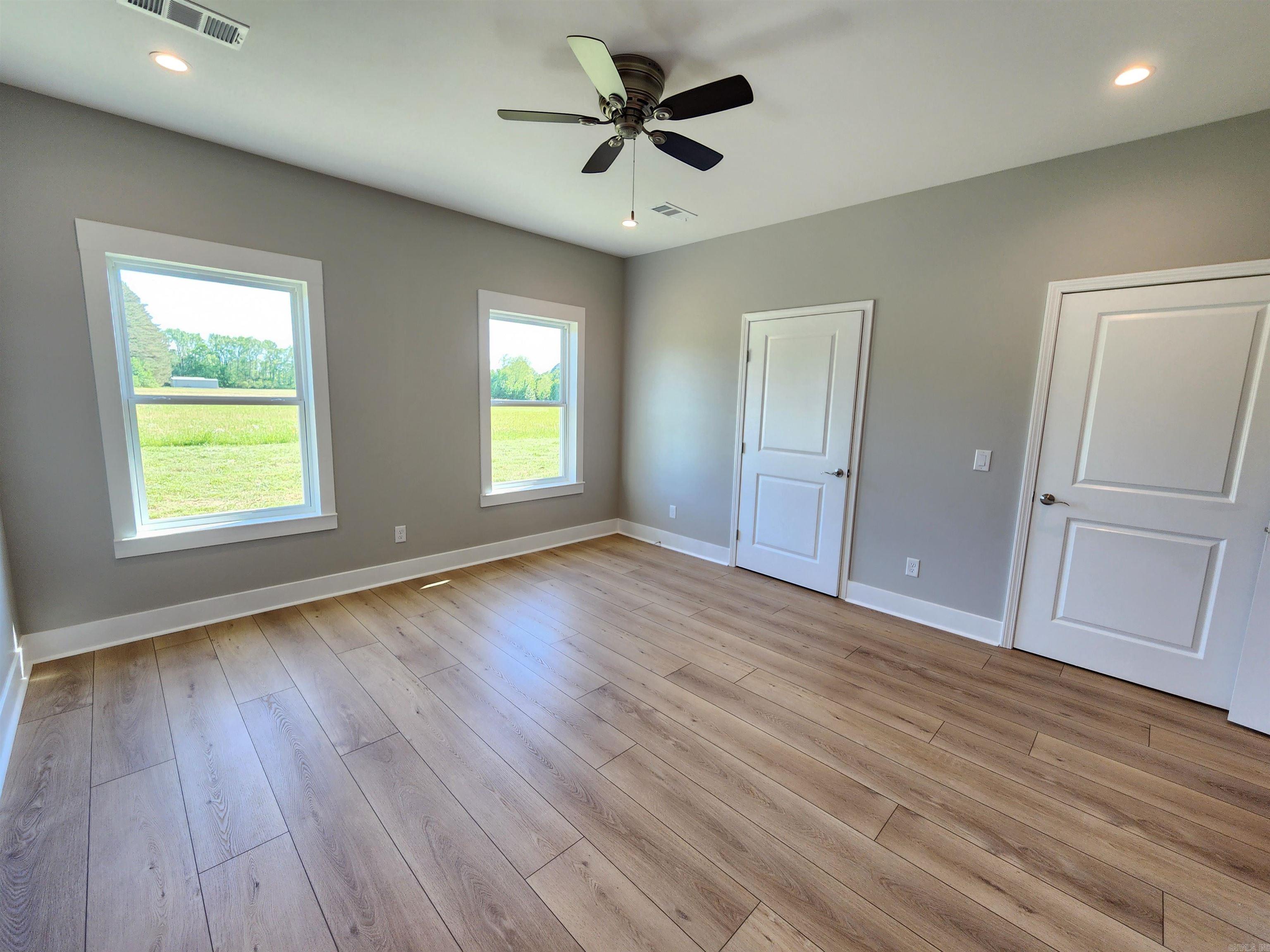 290  Walker  Higginson, AR