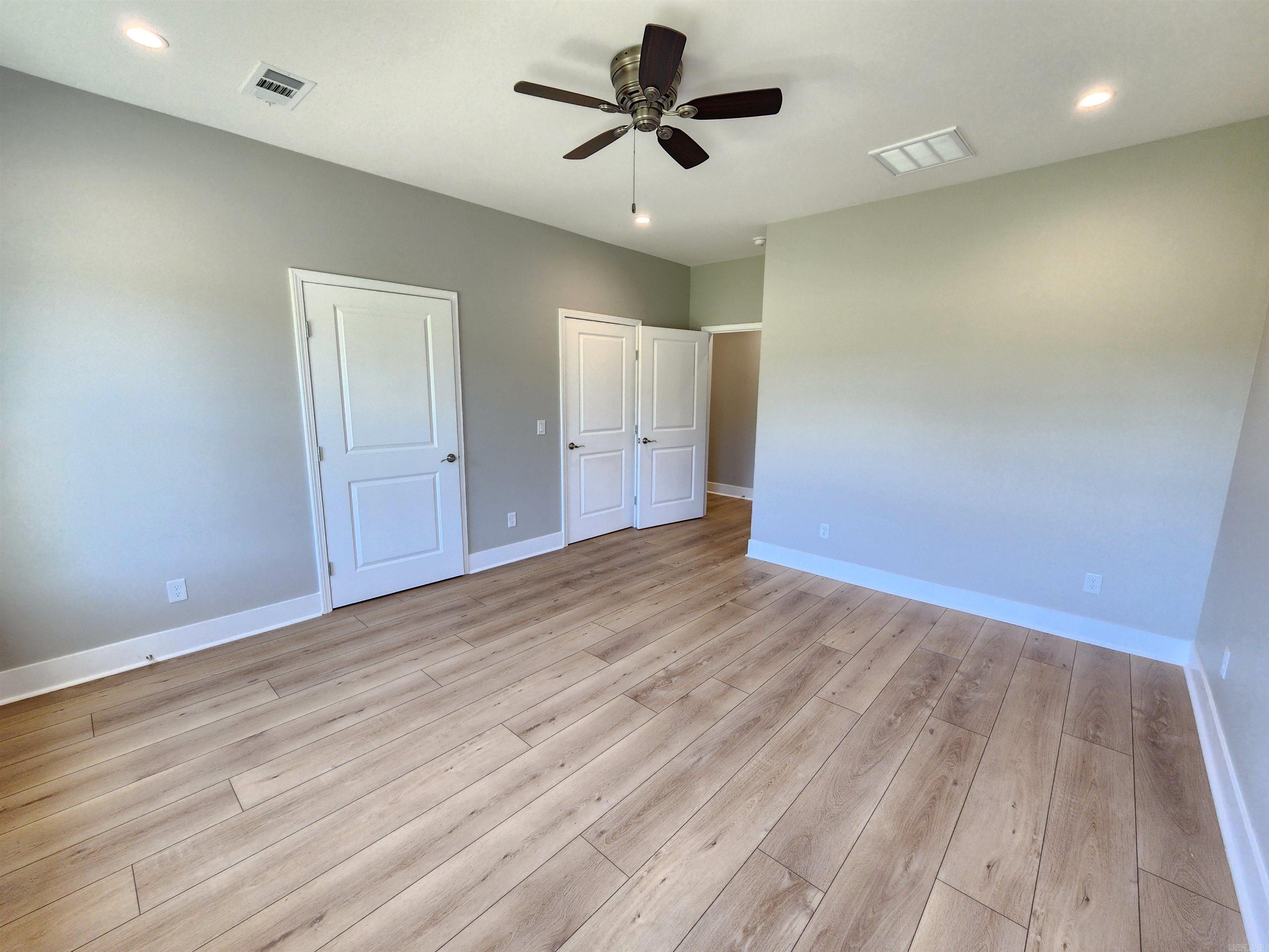 290  Walker  Higginson, AR