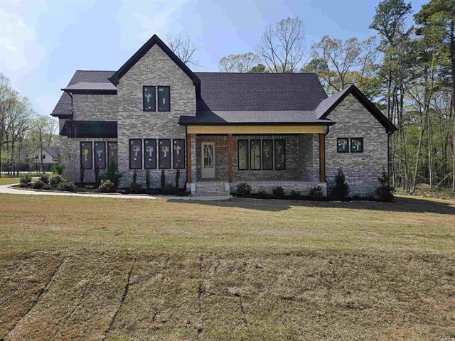 3076  Avilla Manor  Alexander, AR