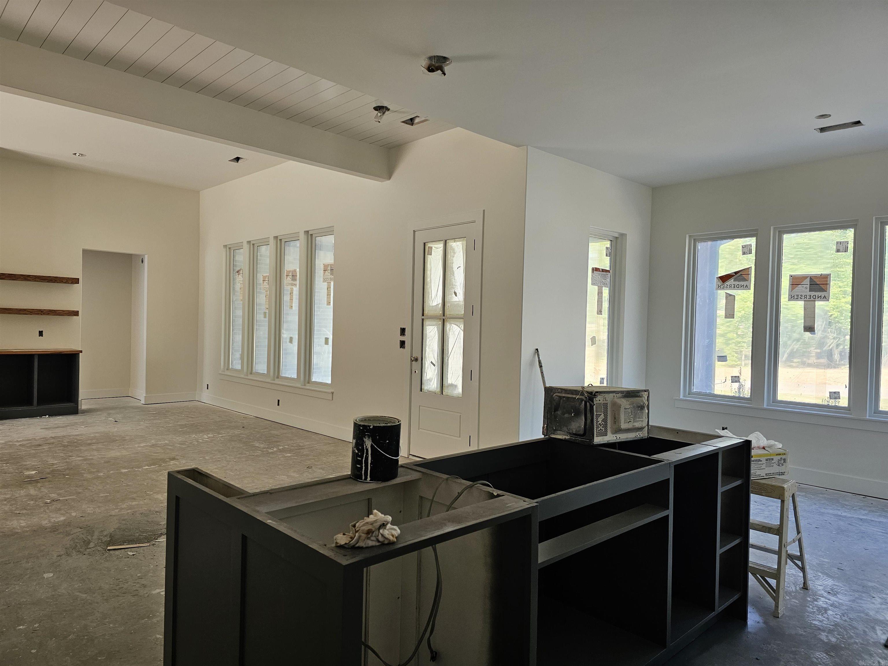 3076  Avilla Manor  Alexander, AR