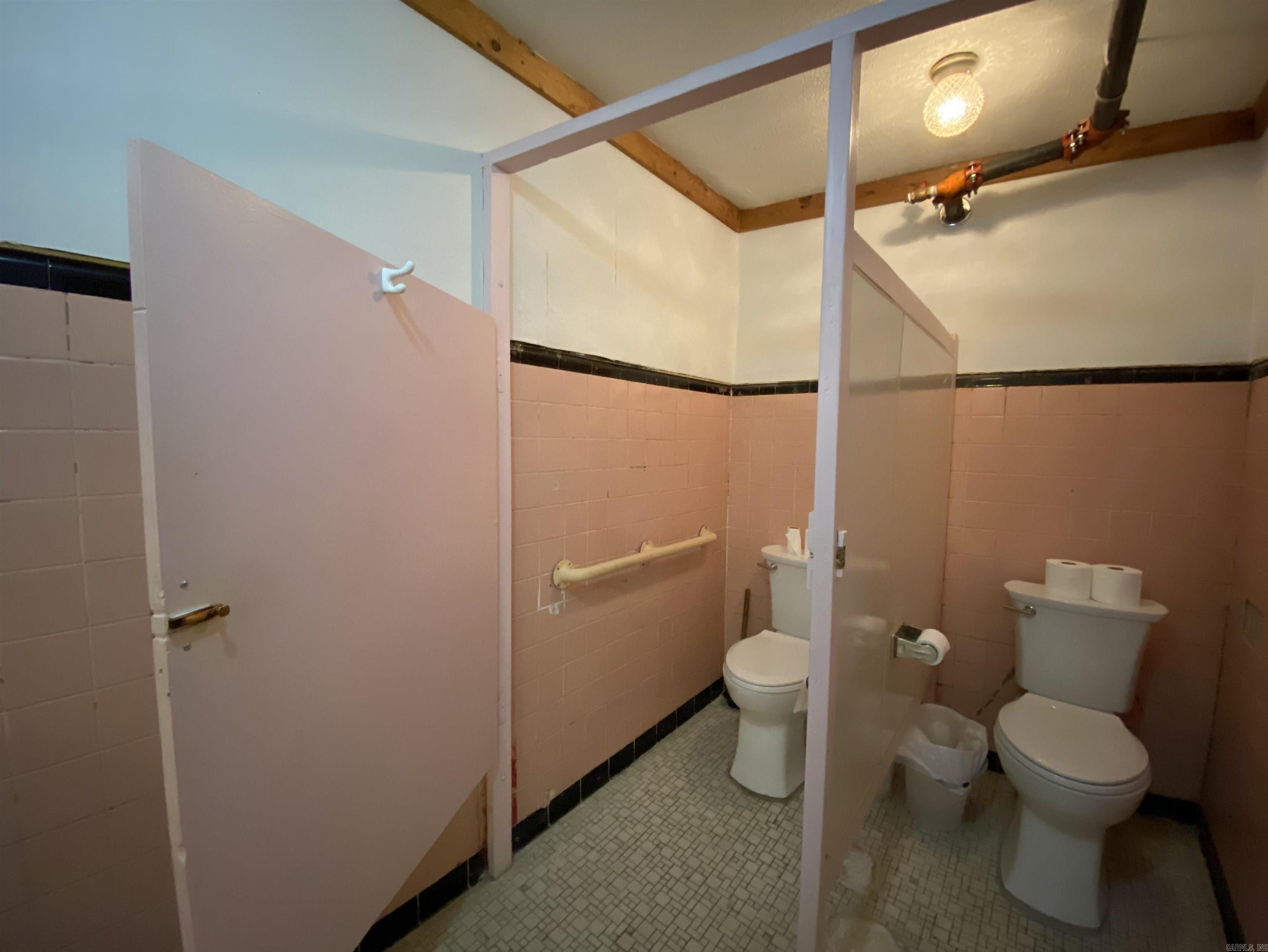1008  Central  Hot Springs, AR