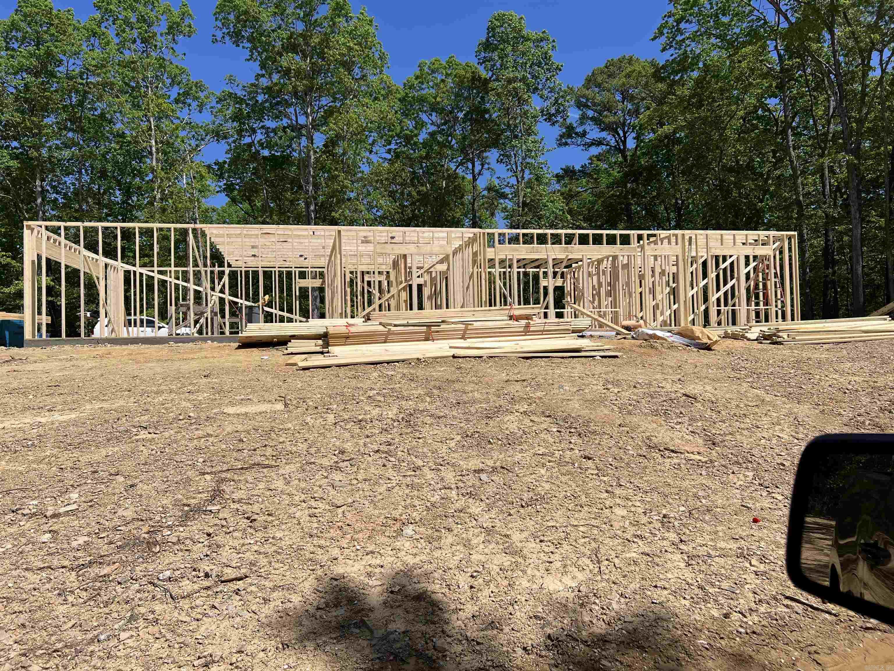 132  Columbia Court  Hot Springs, AR