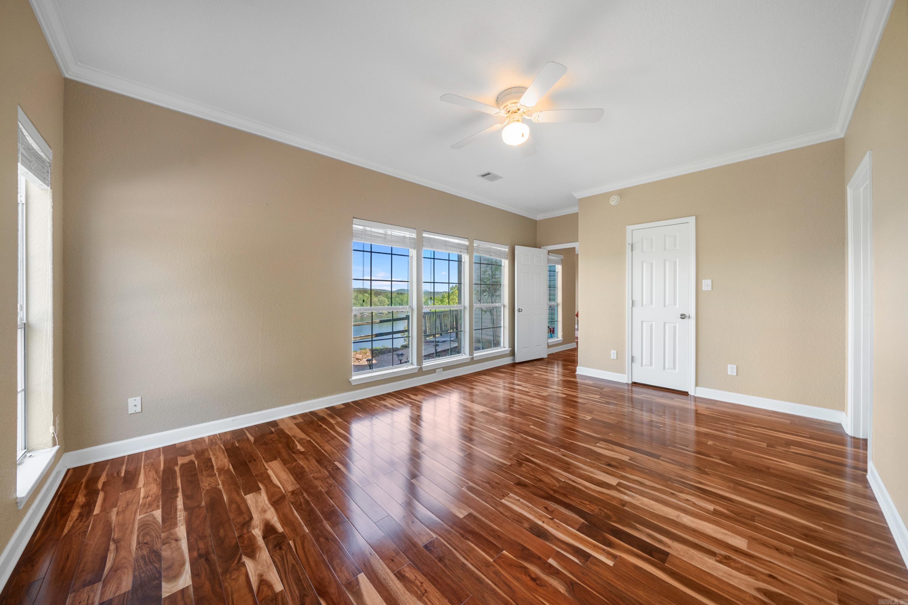 102  Waterfront  Hot Springs, AR
