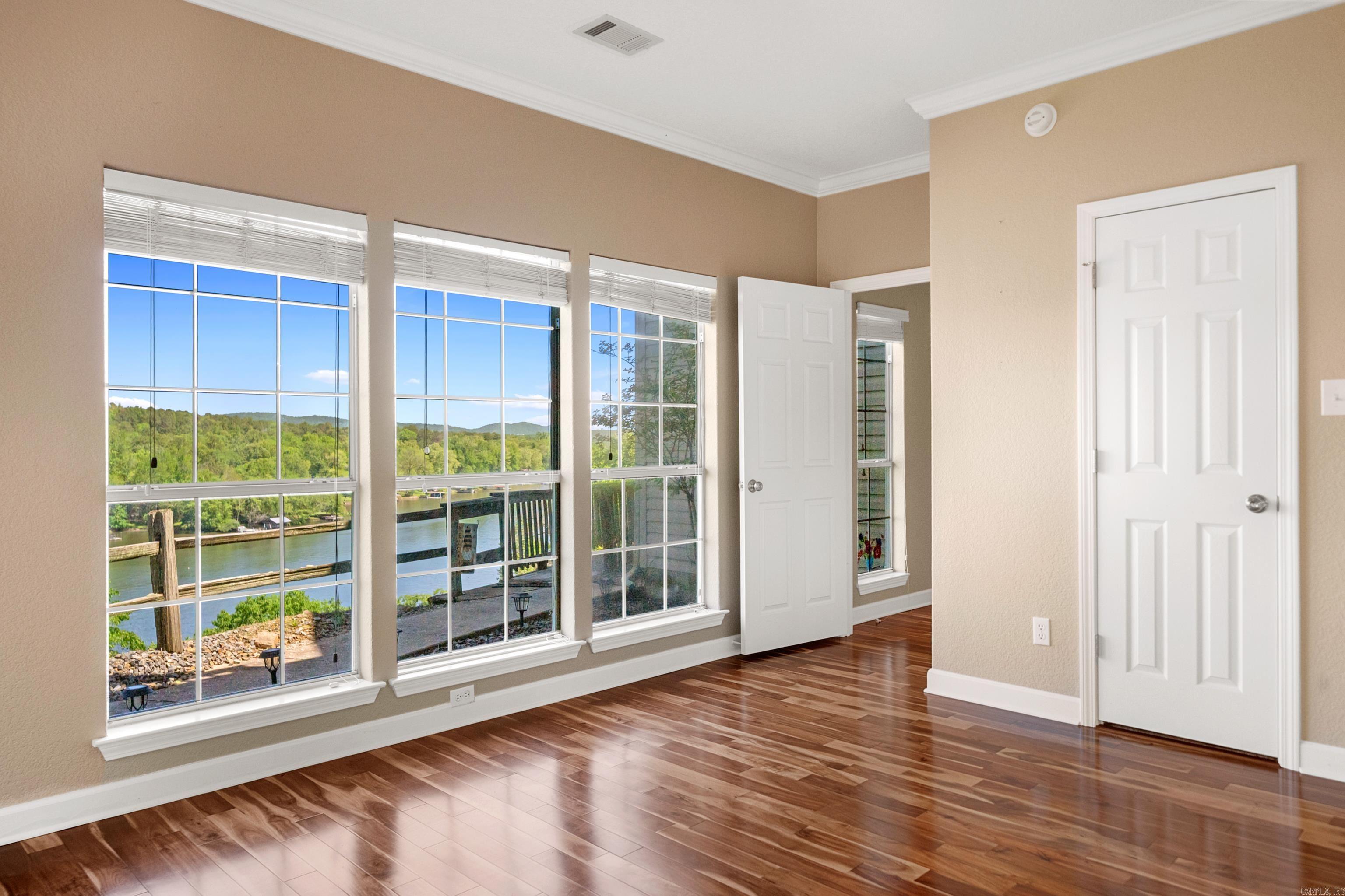 102  Waterfront  Hot Springs, AR