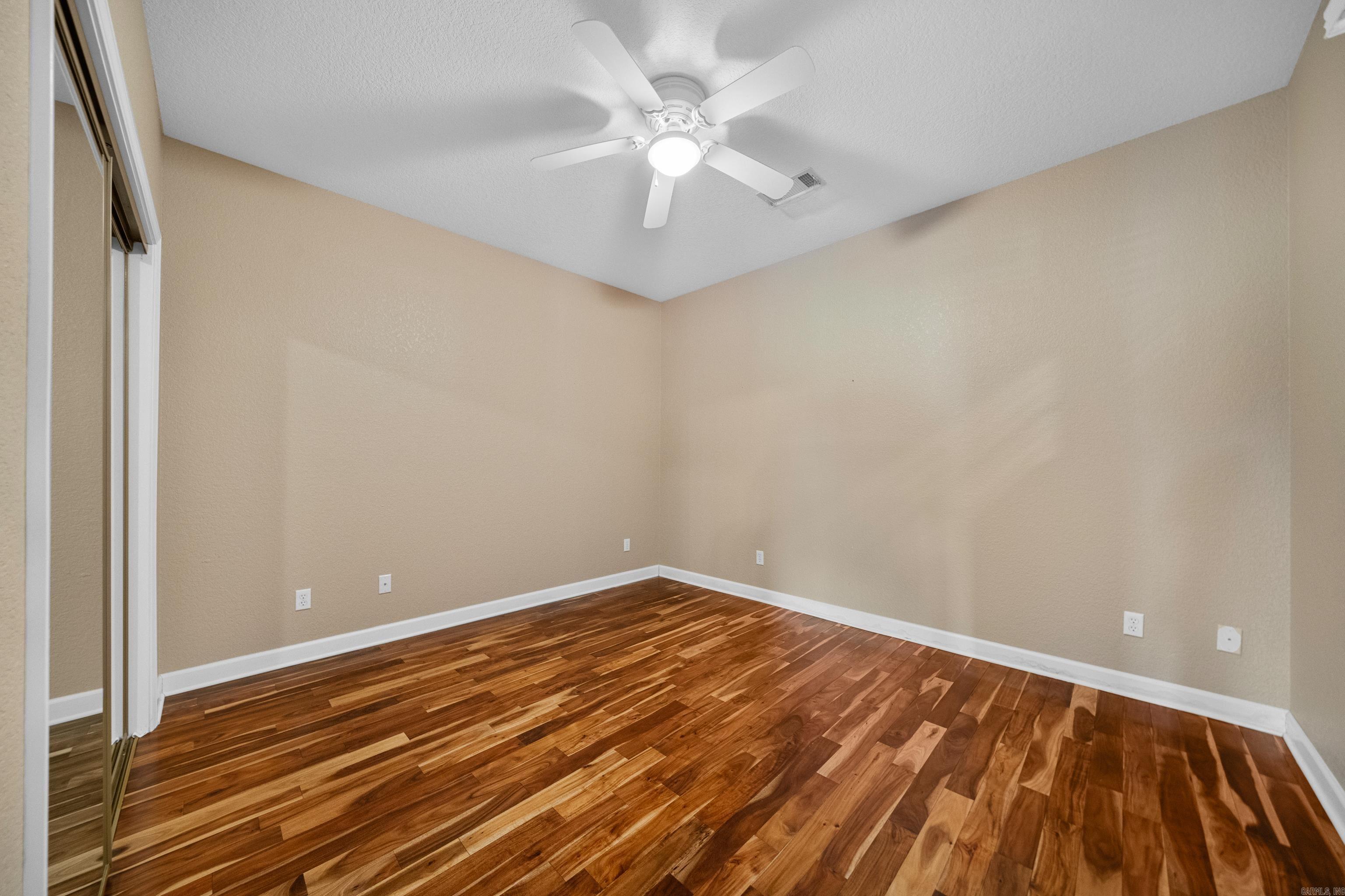102  Waterfront  Hot Springs, AR