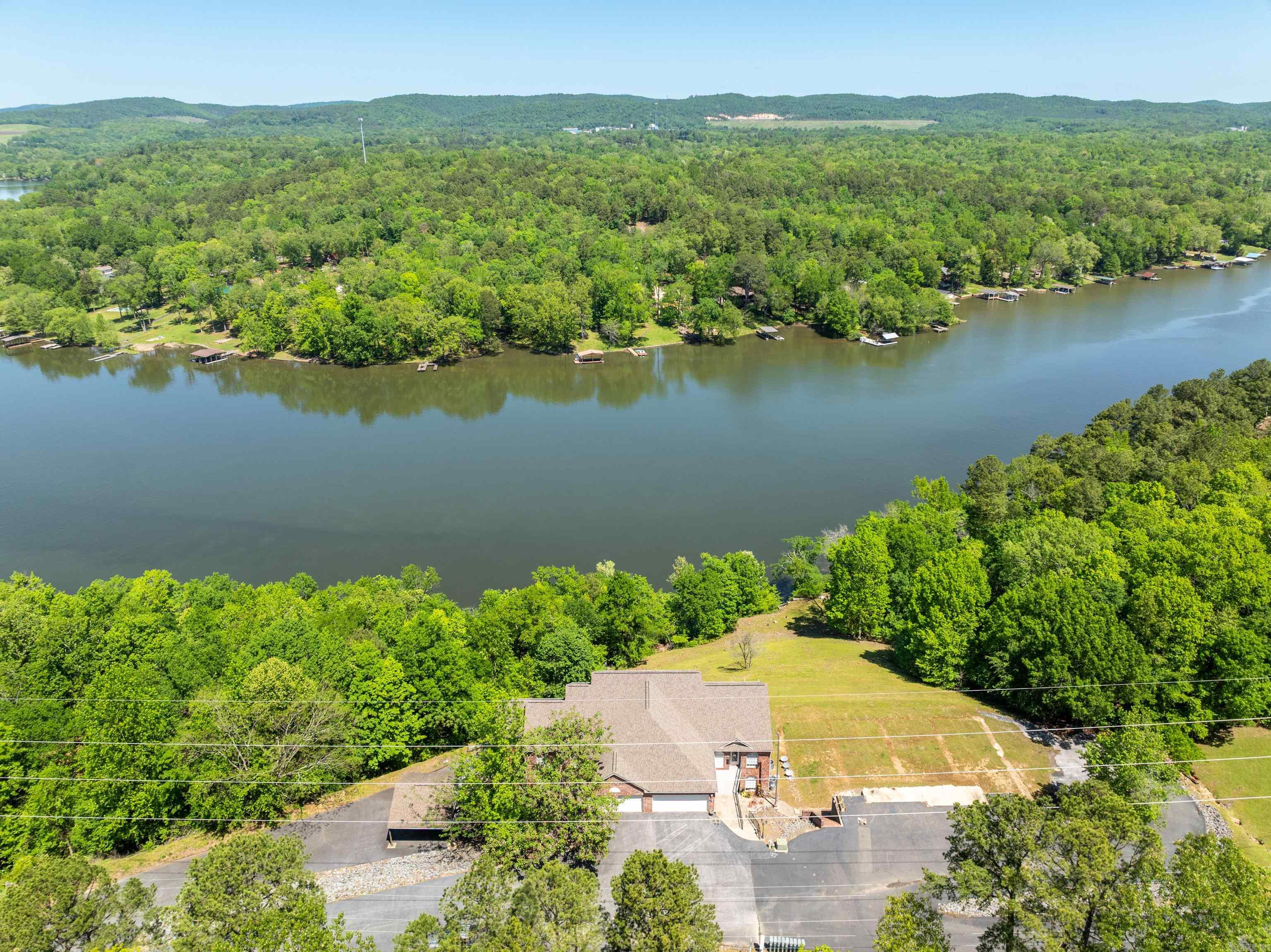 102  Waterfront  Hot Springs, AR