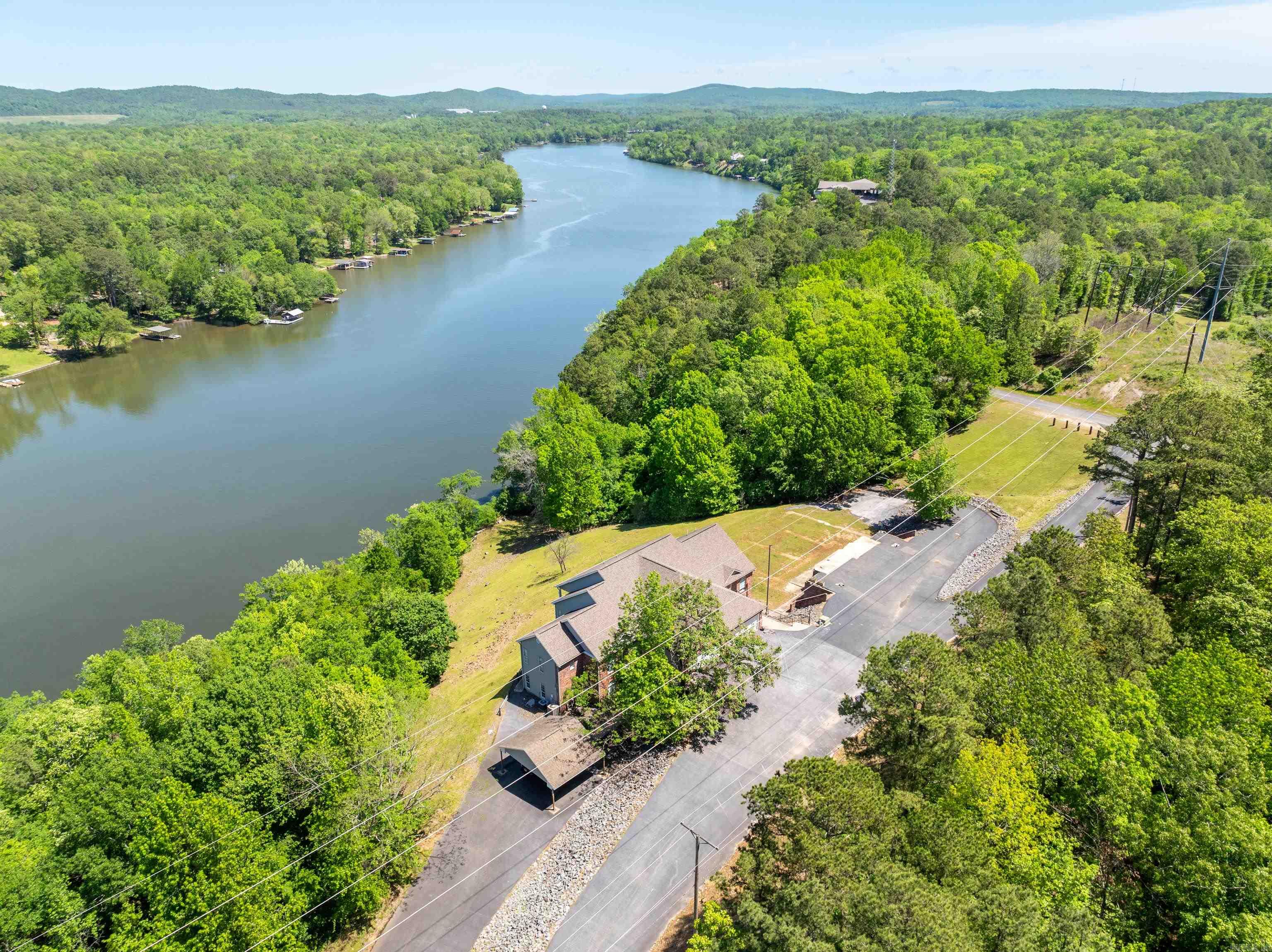 102  Waterfront  Hot Springs, AR