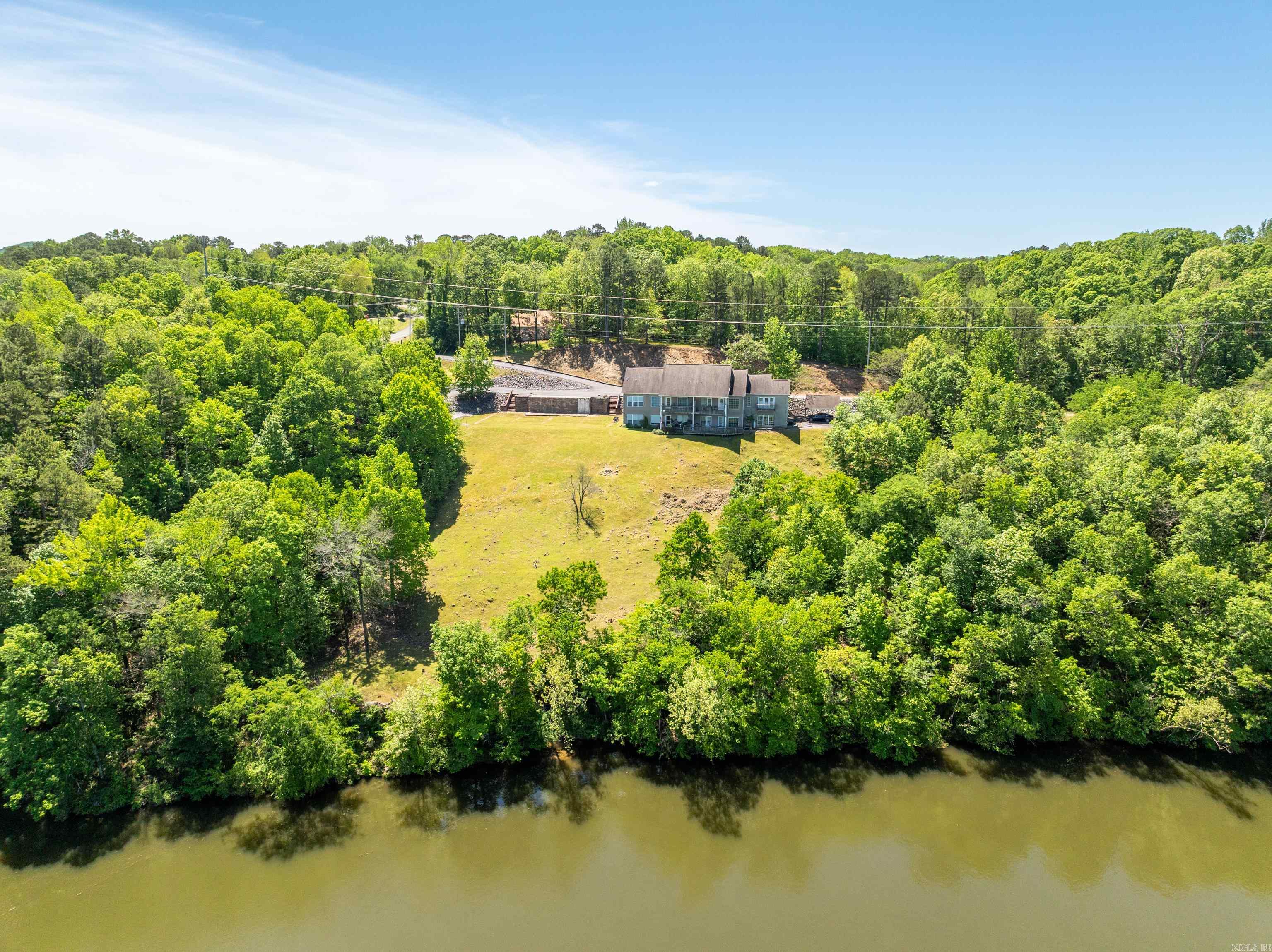 102  Waterfront  Hot Springs, AR