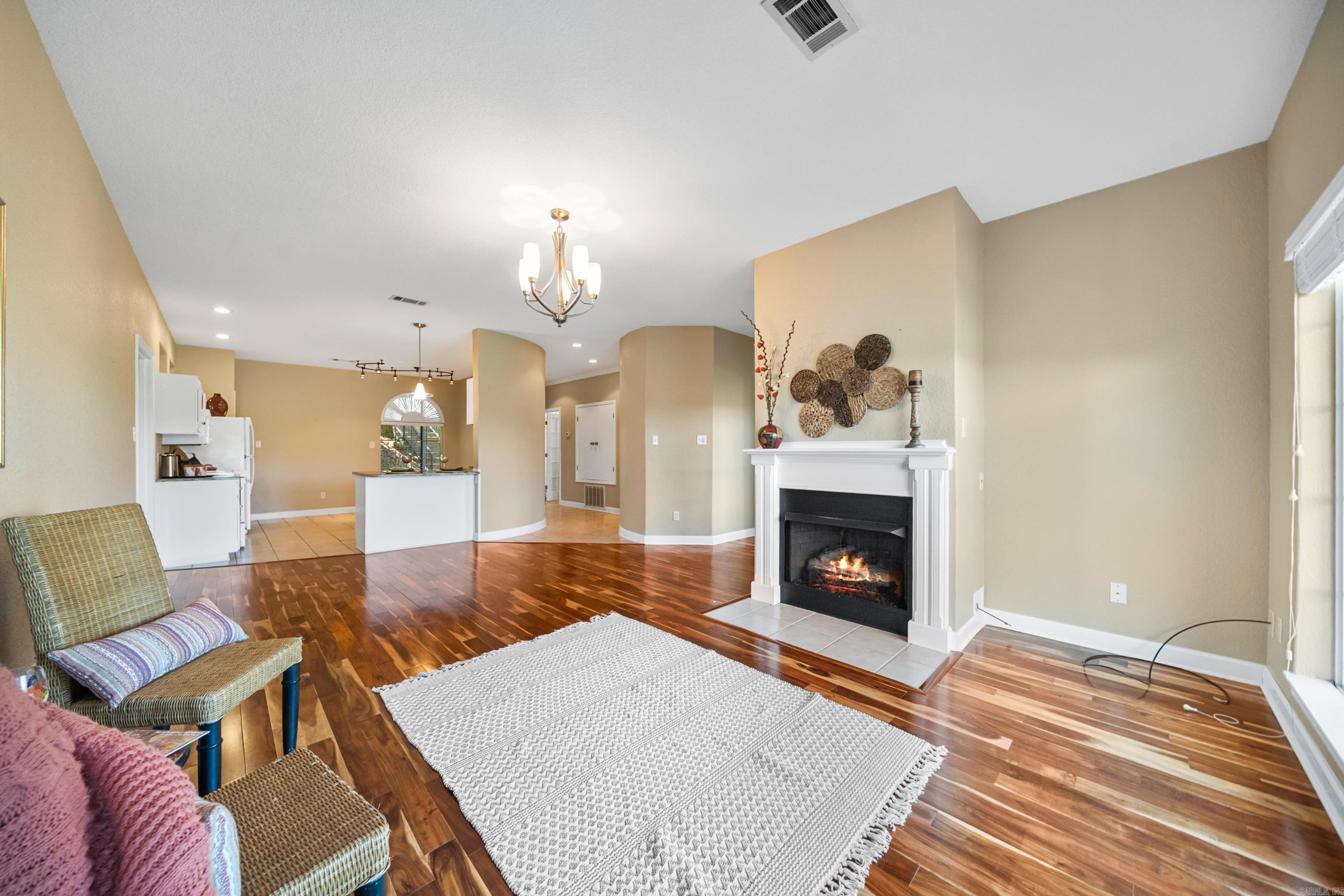102  Waterfront  Hot Springs, AR