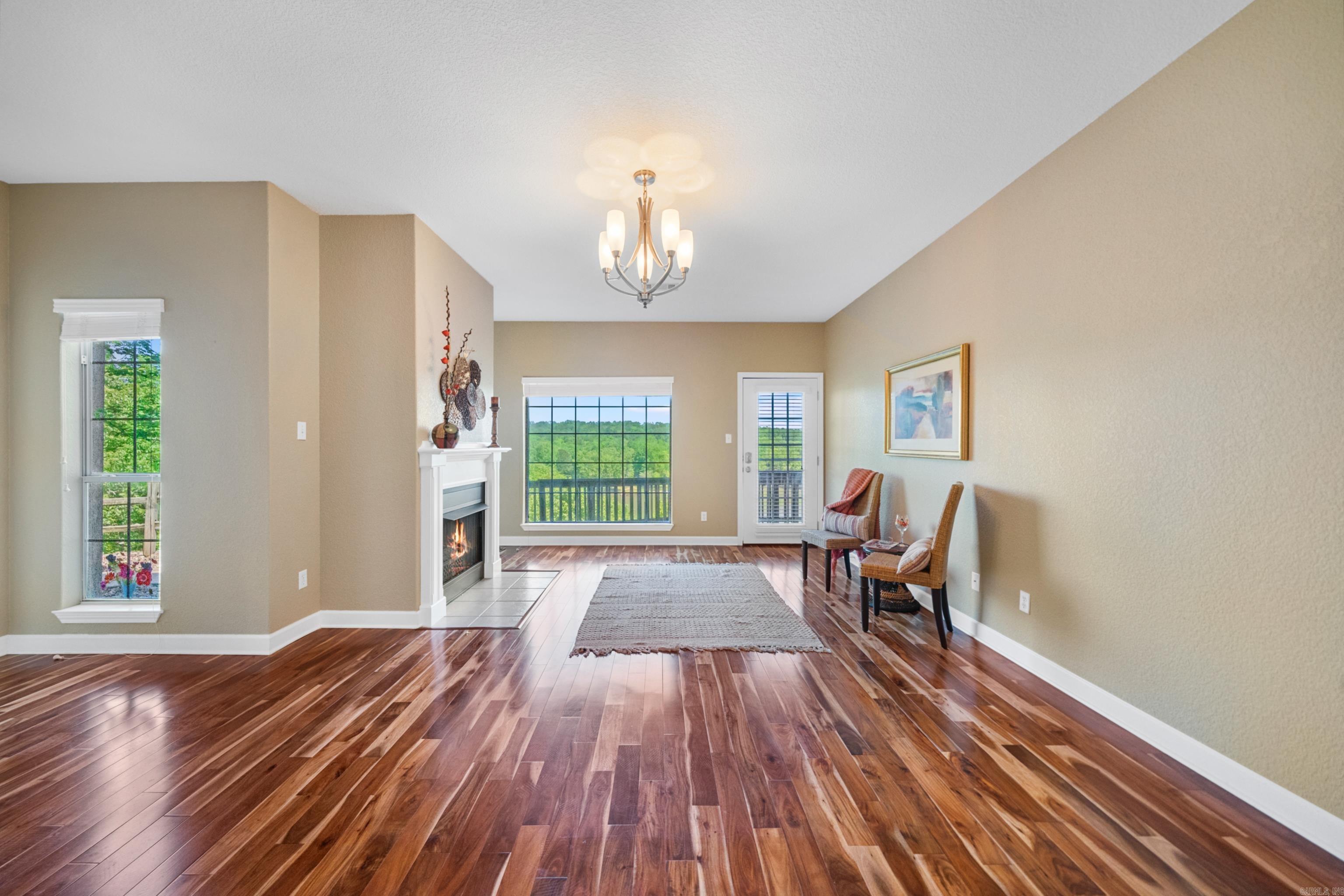 102  Waterfront  Hot Springs, AR