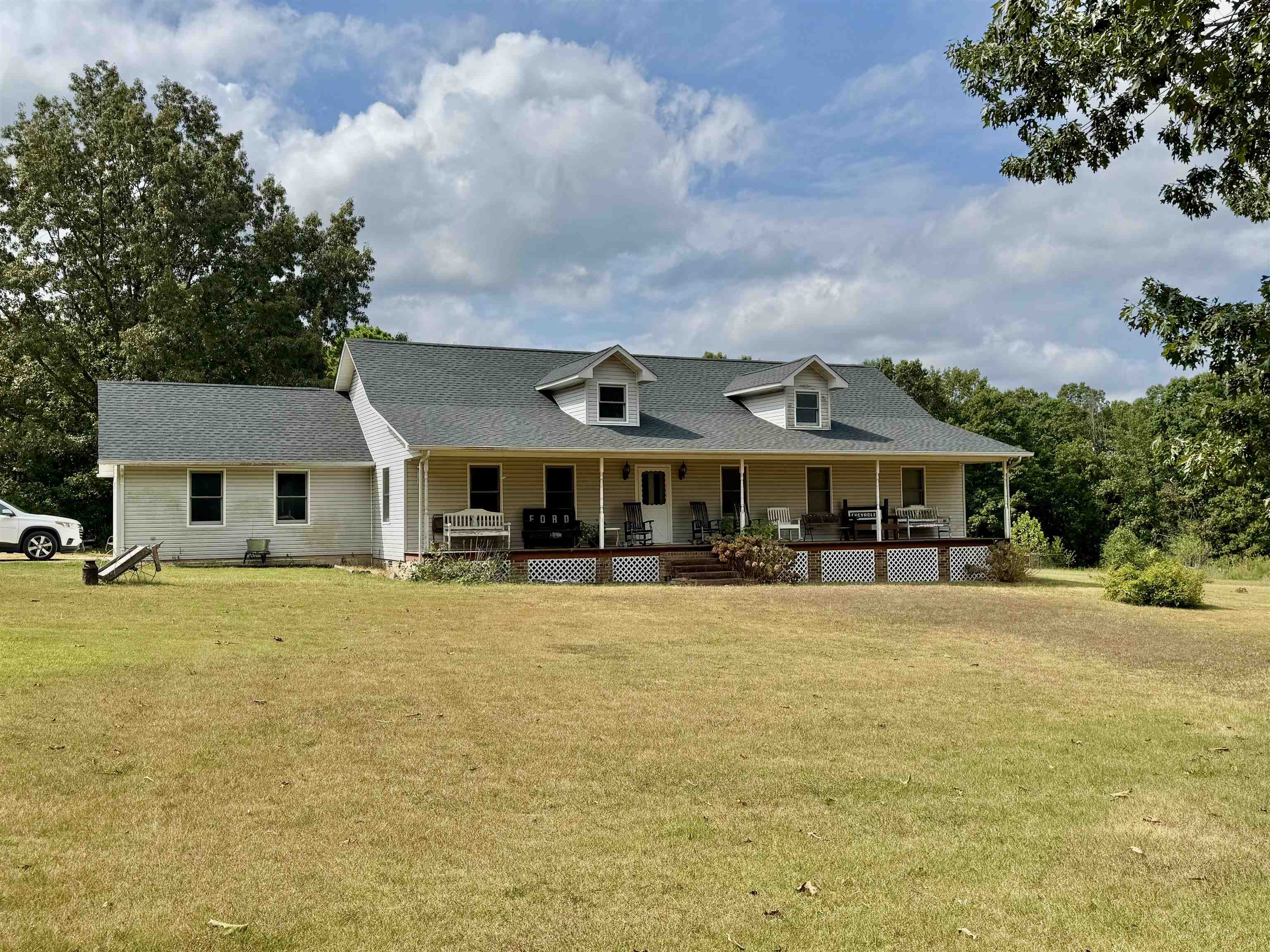1660 Knob Creek Road  Melbourne, AR