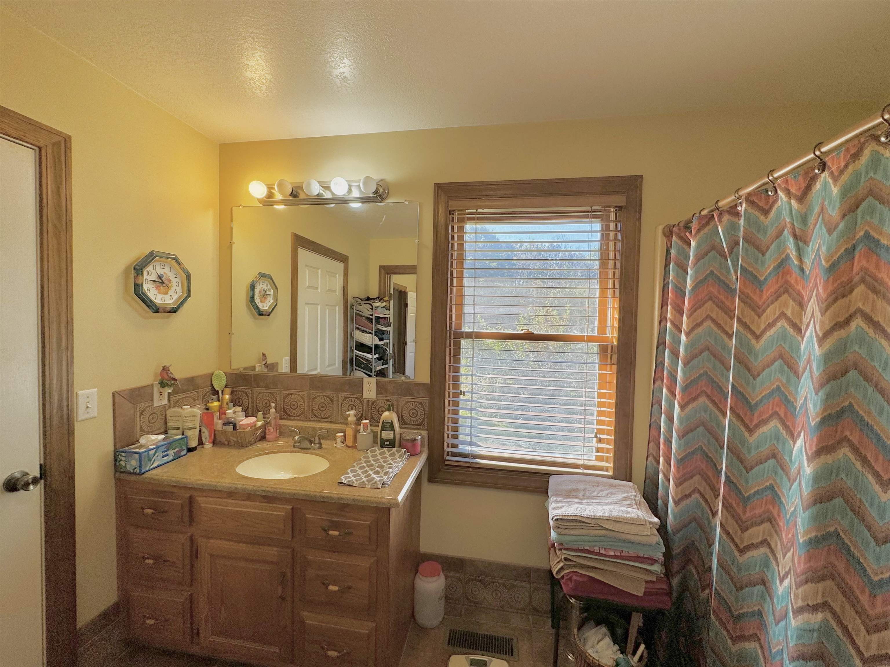 1660  Knob Creek Road  Melbourne, AR