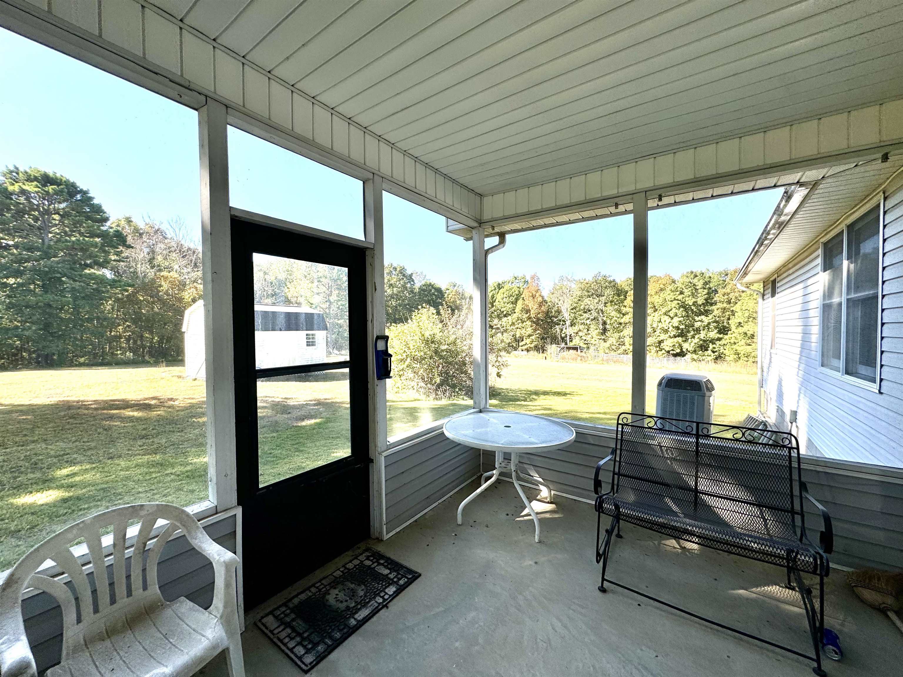 1660  Knob Creek Road  Melbourne, AR