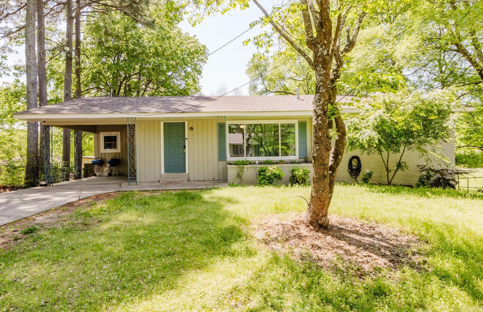 303  Jerome St.  Hot Springs, AR